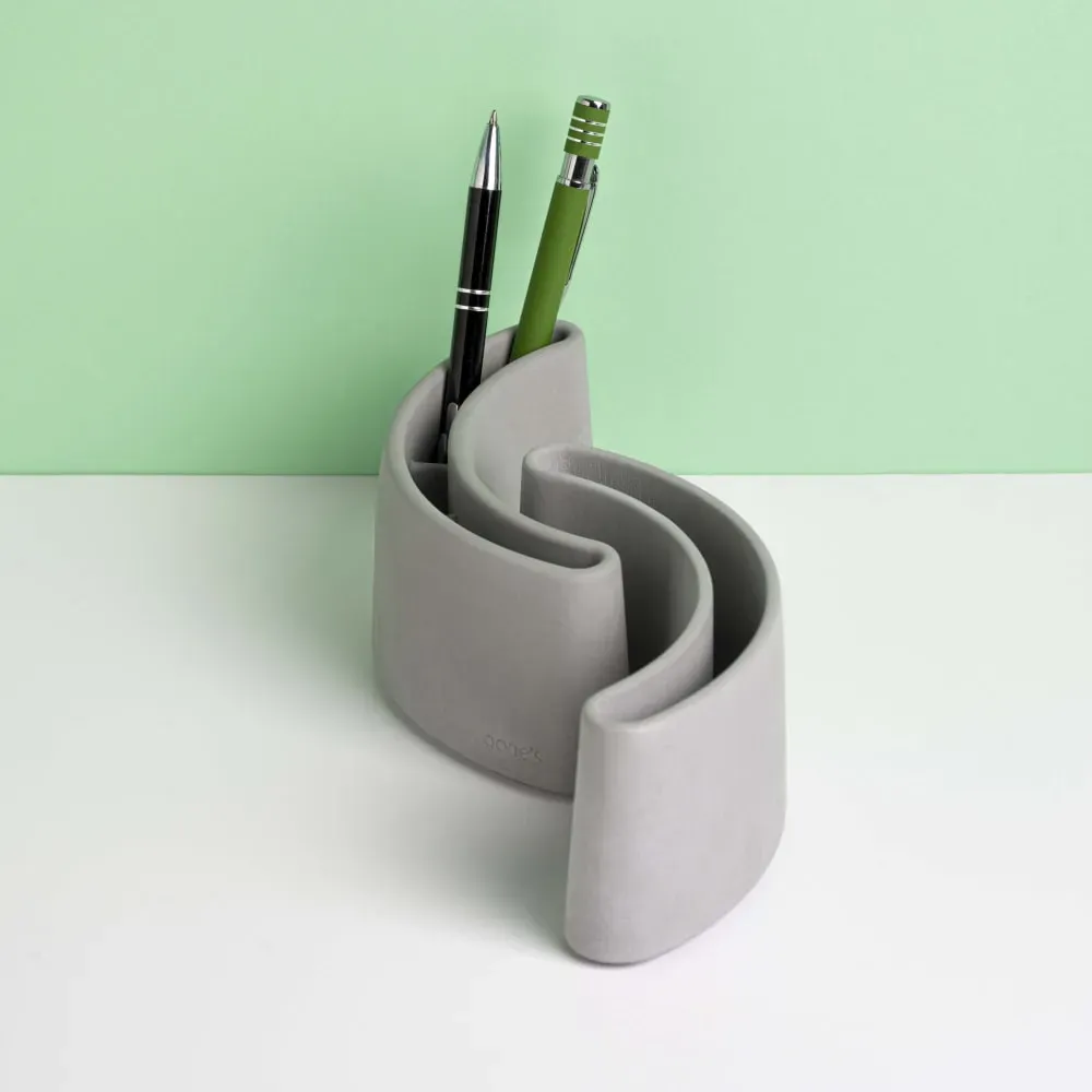 Illustration numéro 2 du produit Lot de 2 pots à crayons en béton