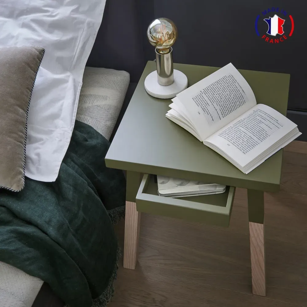 Illustration numéro 2 du produit 2 chevets laqués avec tiroir en frêne, plateau 40 cm