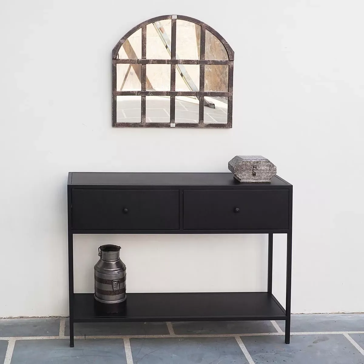 Illustration numéro 2 du produit Console en métal 2 tiroirs