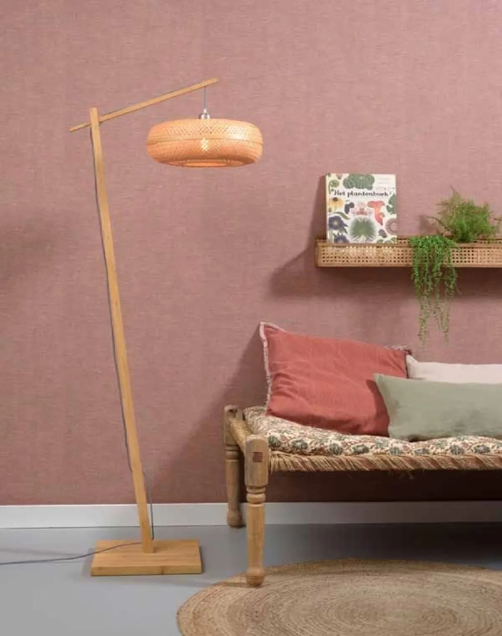 Illustration numéro 2 du produit Lampadaire en bambou H176cm