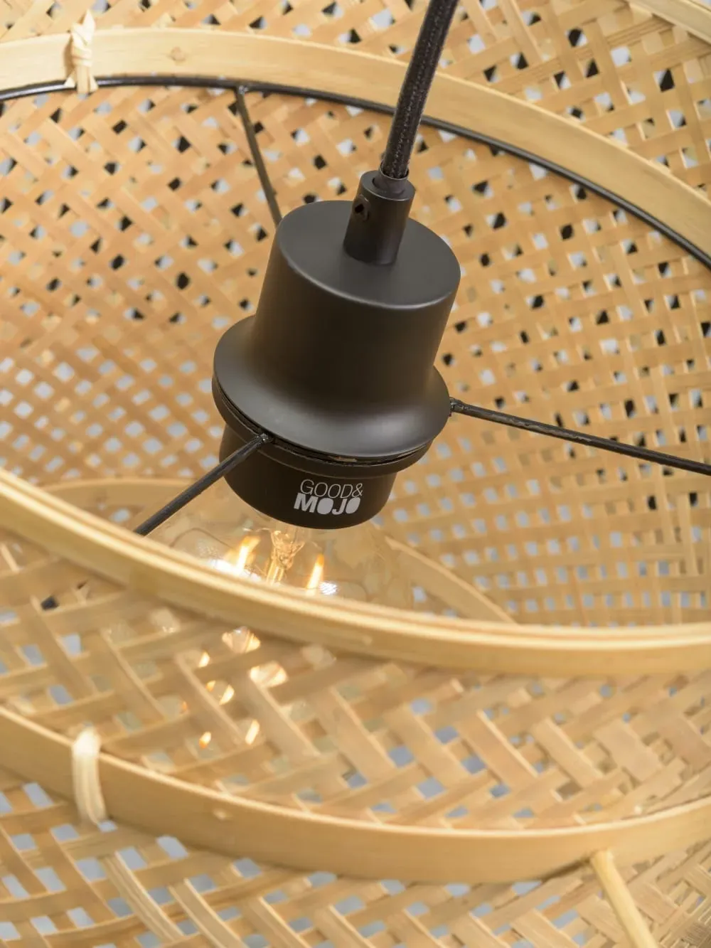 Illustration numéro 2 du produit Lampadaire bambou noir H176cm