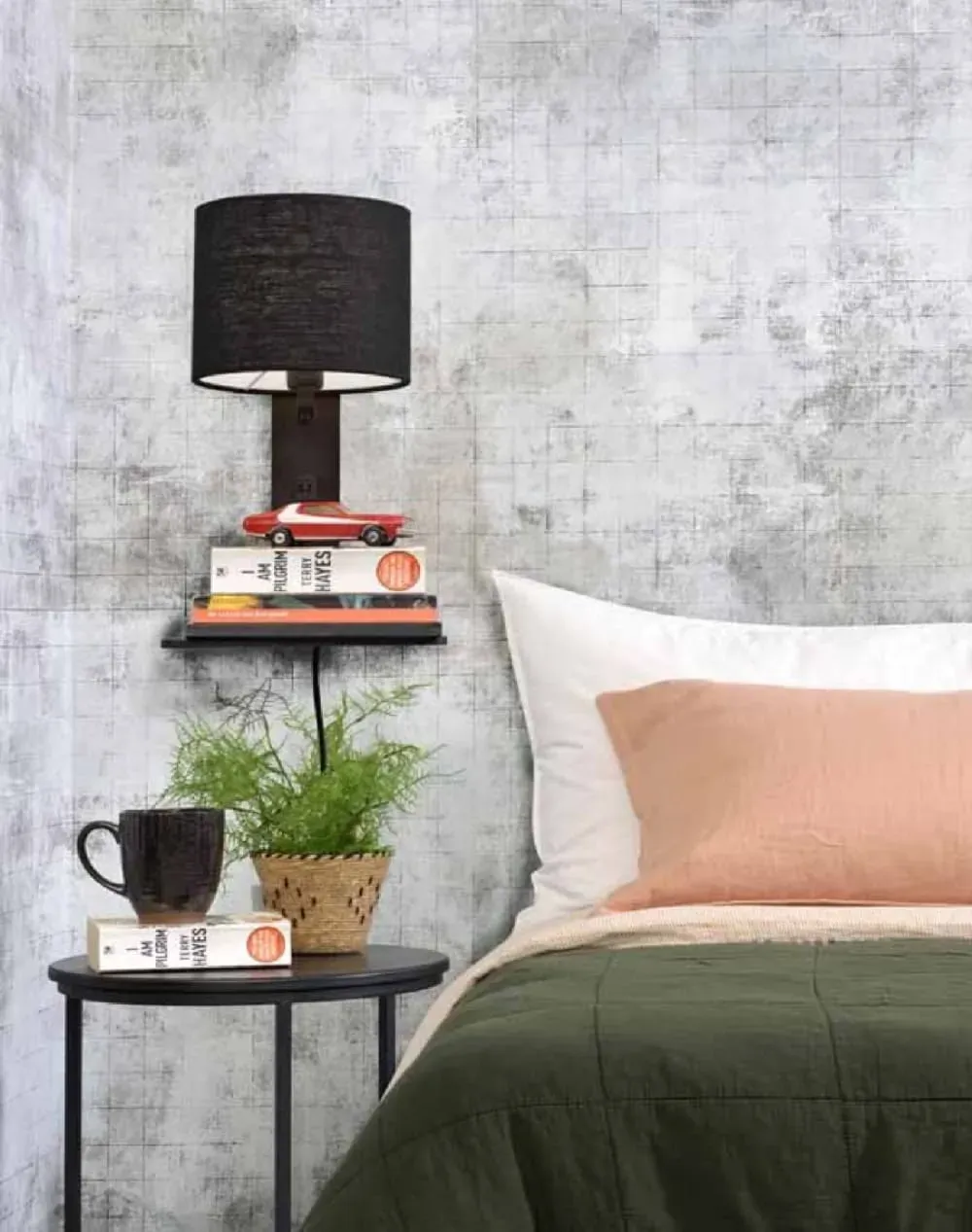 Illustration numéro 2 du produit Applique bambou noir/lin avec tablette H36cm