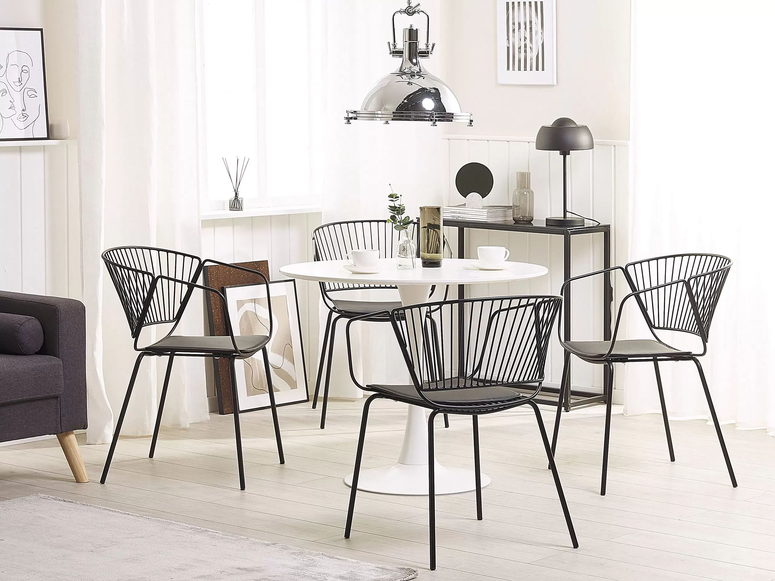 Illustration numéro 2 du produit Lot de 2 chaises de salle à manger en métal noir 54x77cm