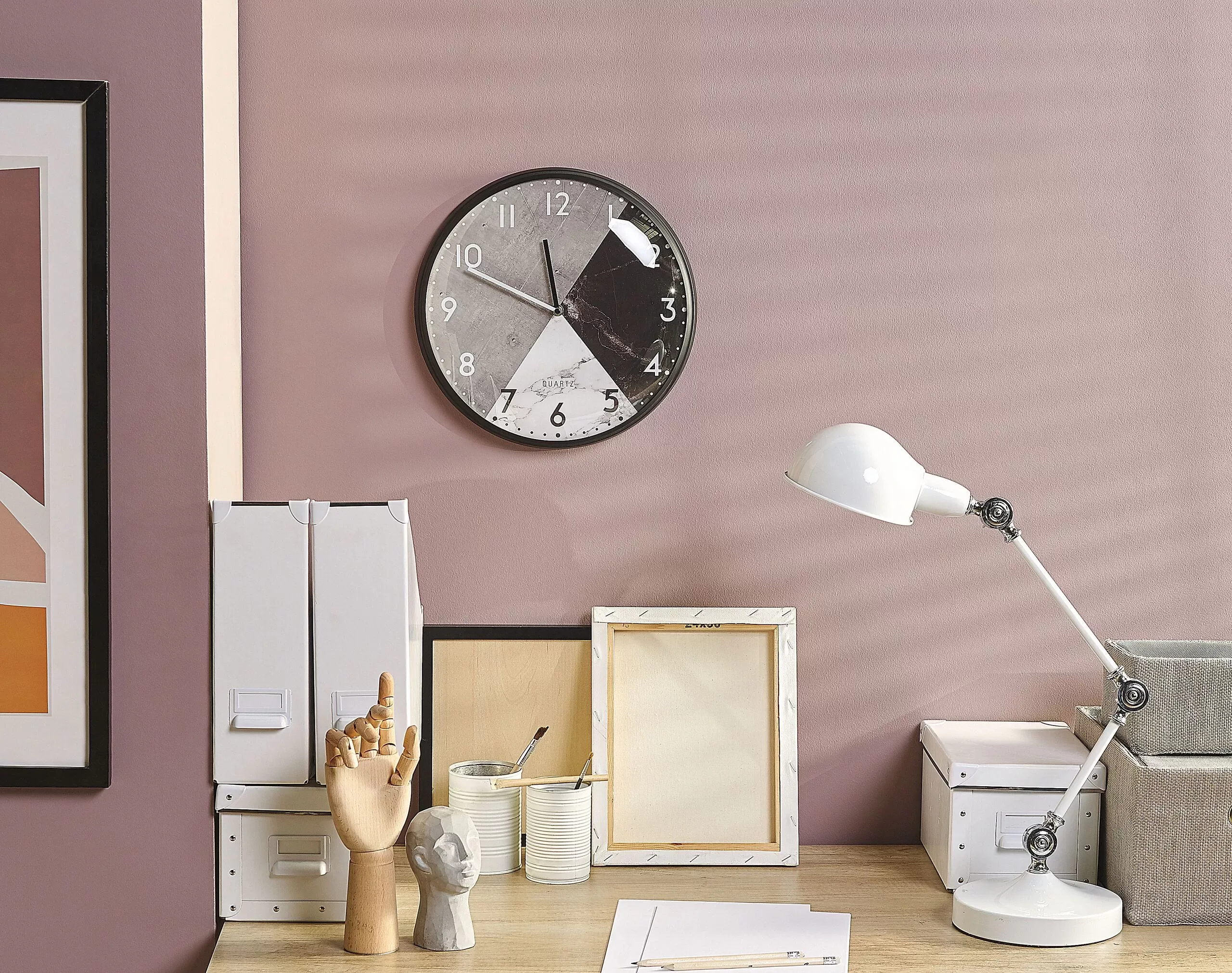 Illustration numéro 2 du produit Horloge murale 33 cm gris