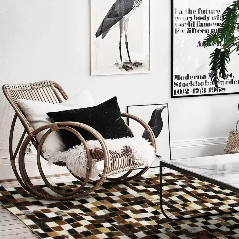 Illustration numéro 2 du produit Tapis en cuir recyclé motif damier marron 120x170