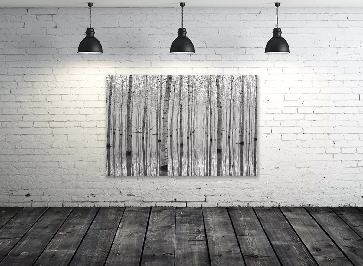 Illustration numéro 2 du produit Tableau automnale pieds dans l'eau imprimé sur toile 90x60 cm