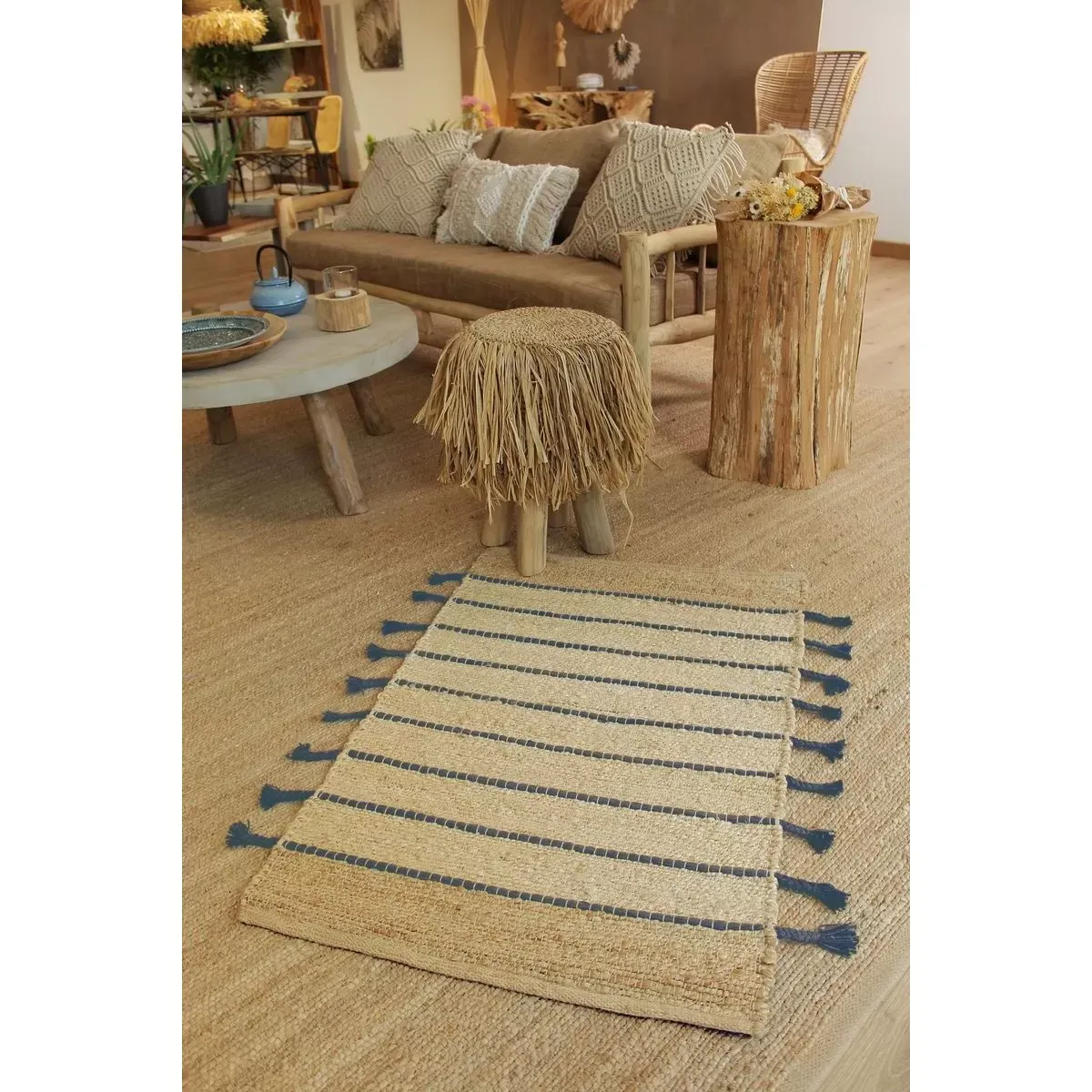 Illustration numéro 2 du produit Tapis en jute et coton bleu 60x80cm