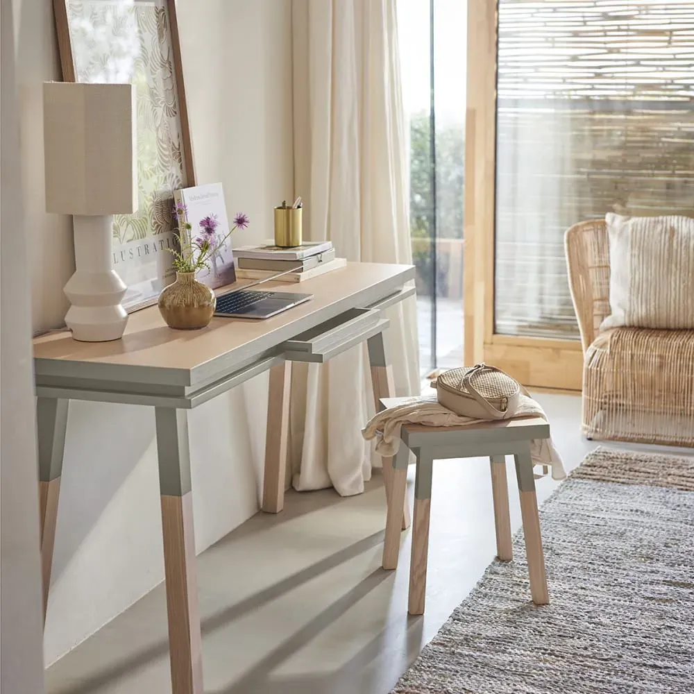 Illustration numéro 2 du produit Bureau Console rectangulaire 140 cm, 100% frêne massif