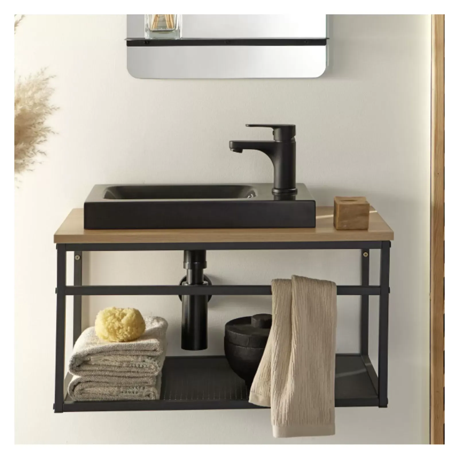 Illustration numéro 2 du produit Meuble lave-mains  grande largeur avec vasque résine 60cm