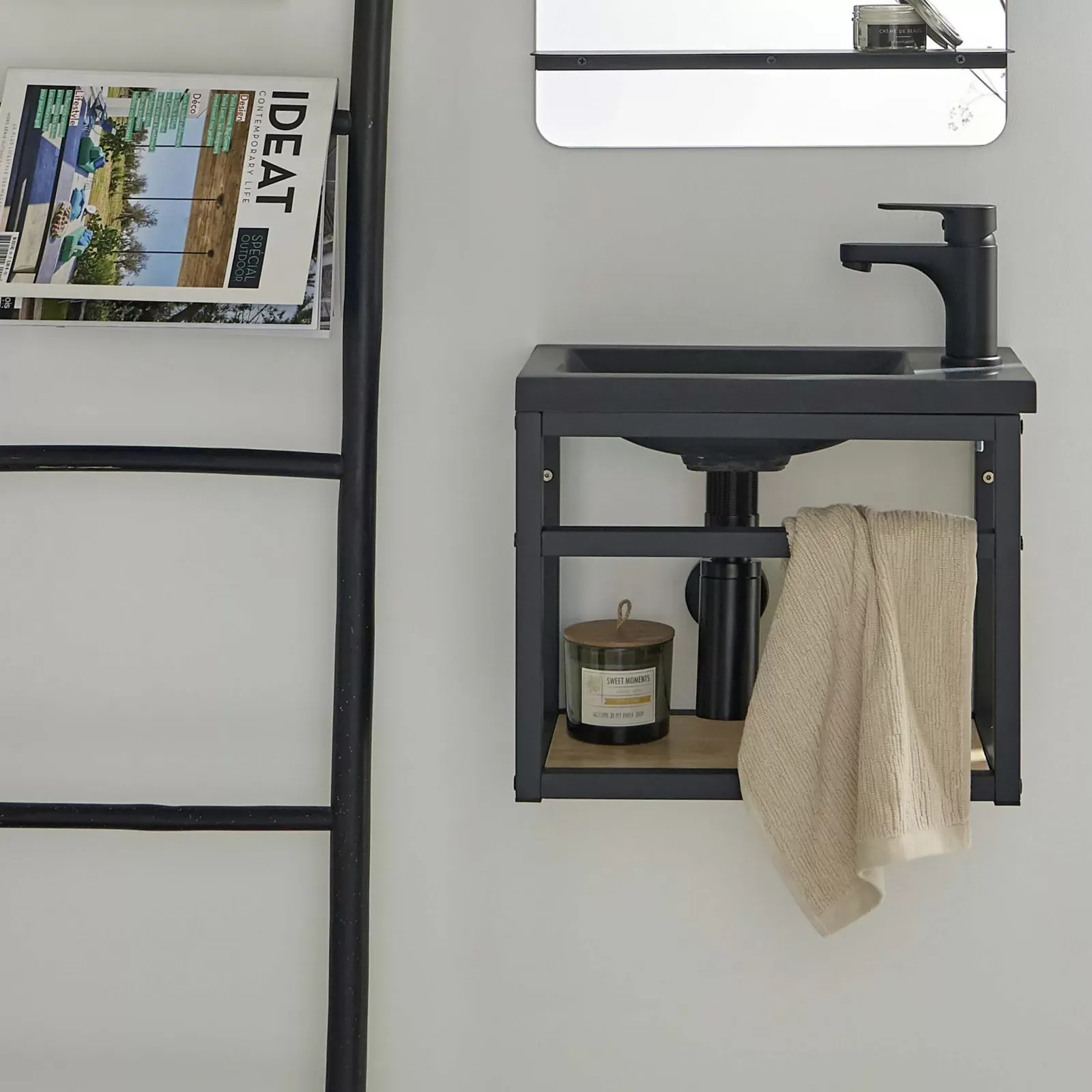 Illustration numéro 2 du produit Meuble lave-mains gain de place avec vasque résine 40x32.5cm