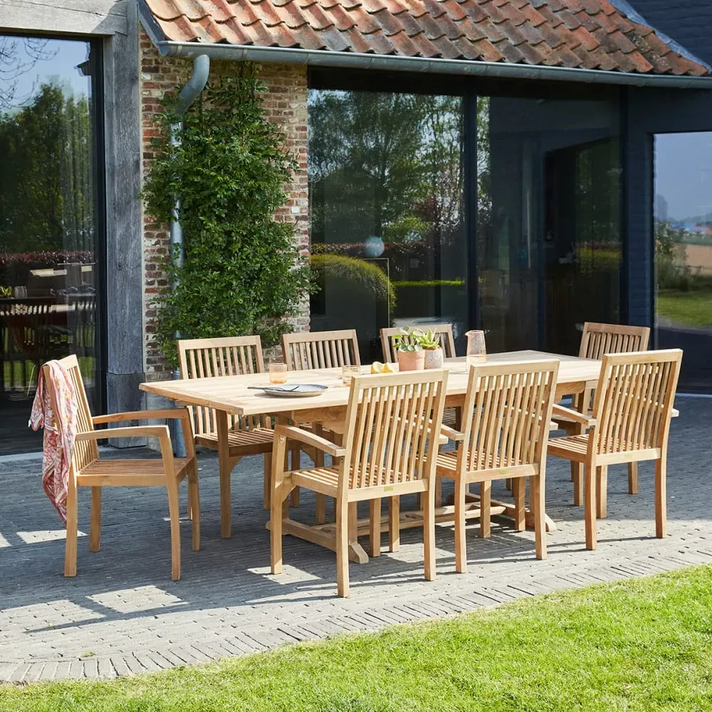 Illustration numéro 2 du produit Salon de jardin en teck massif extensible 8/10 pers.
