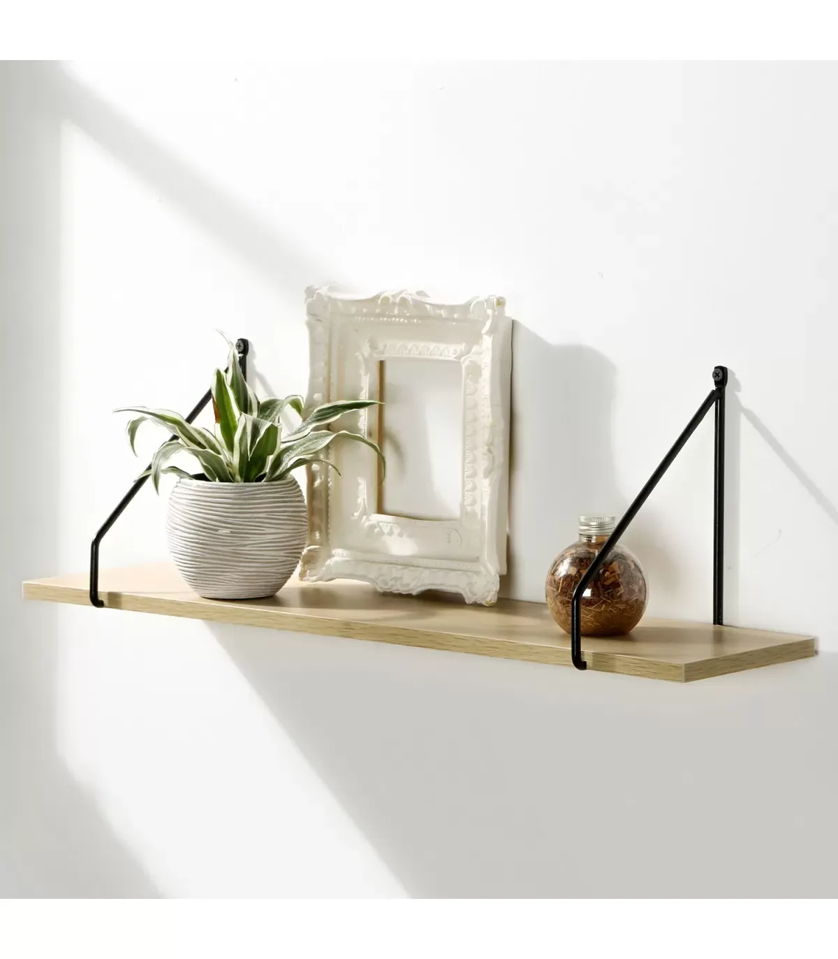 Illustration numéro 2 du produit Étagère Murale 60 cm style industriel - Effet Bois clair