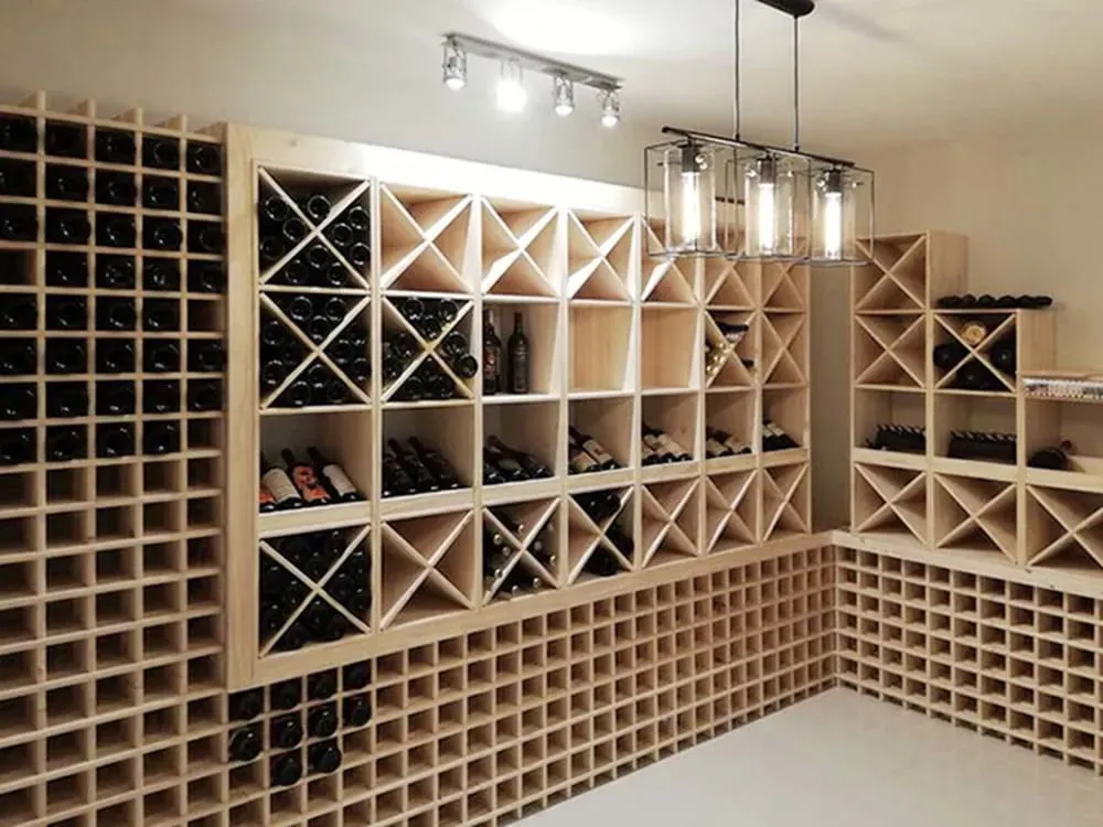 Illustration numéro 2 du produit Casier à bouteilles en pin massif brut 36 bouteilles