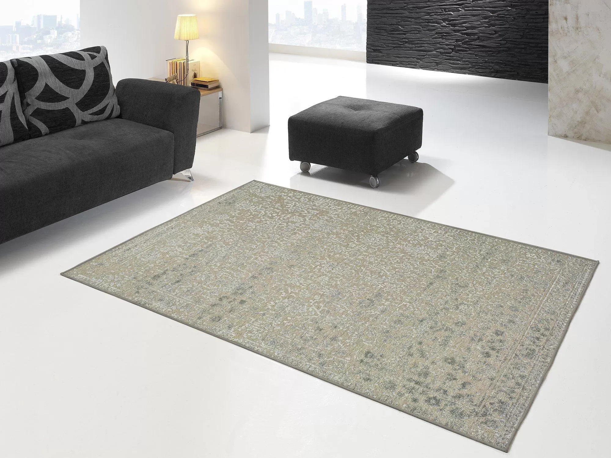 Illustration numéro 2 du produit Tapis en laine vintage argent  120x170 cm