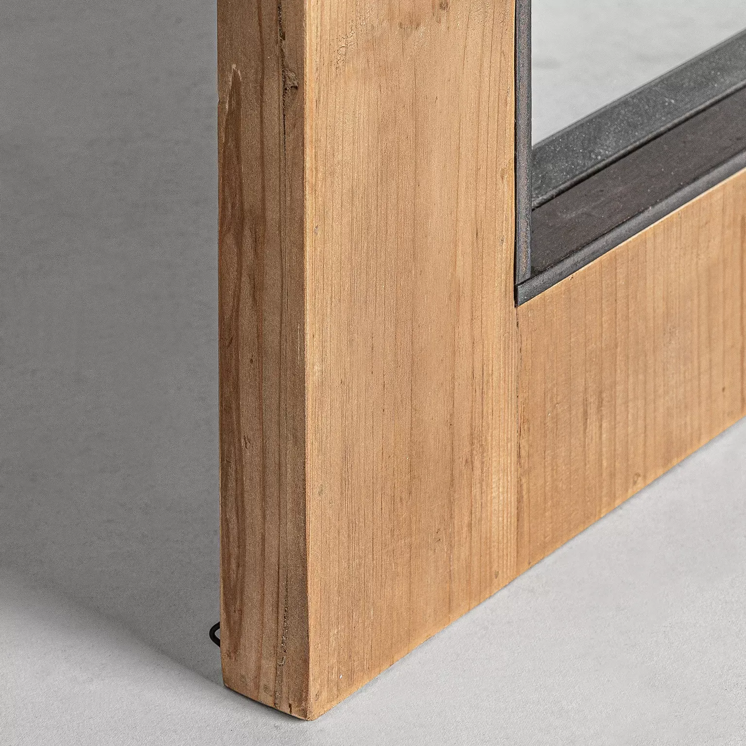 Illustration numéro 2 du produit Miroir en bois de sapin marron 68x4x88 cm