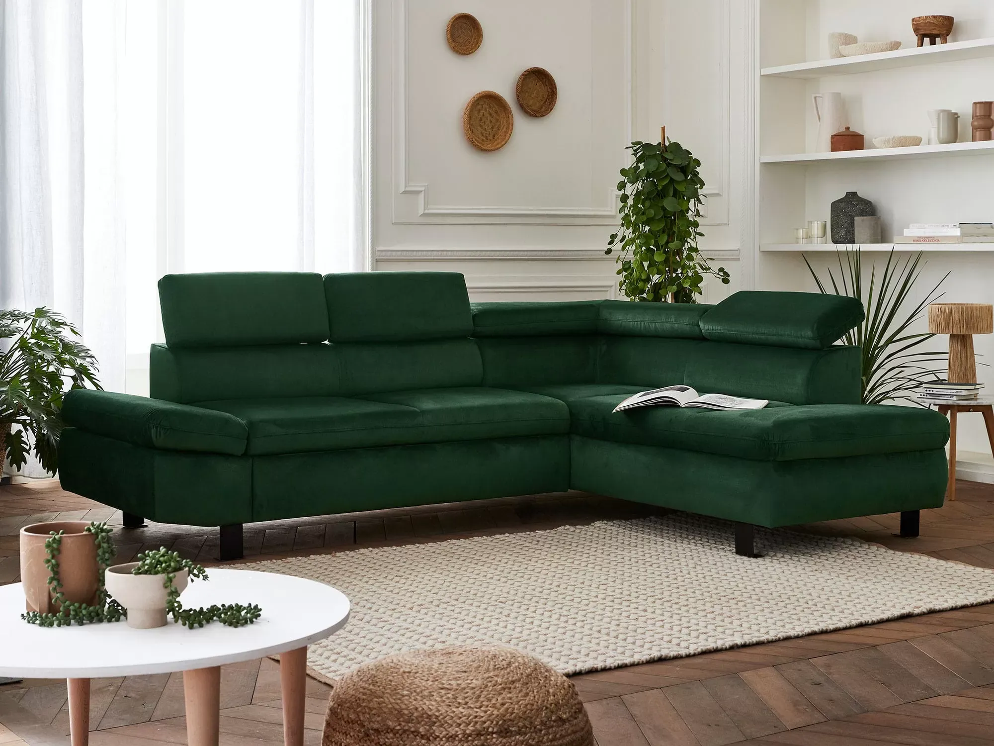 Illustration numéro 2 du produit Canapé d'angle droit convertible 5 places en velours vert