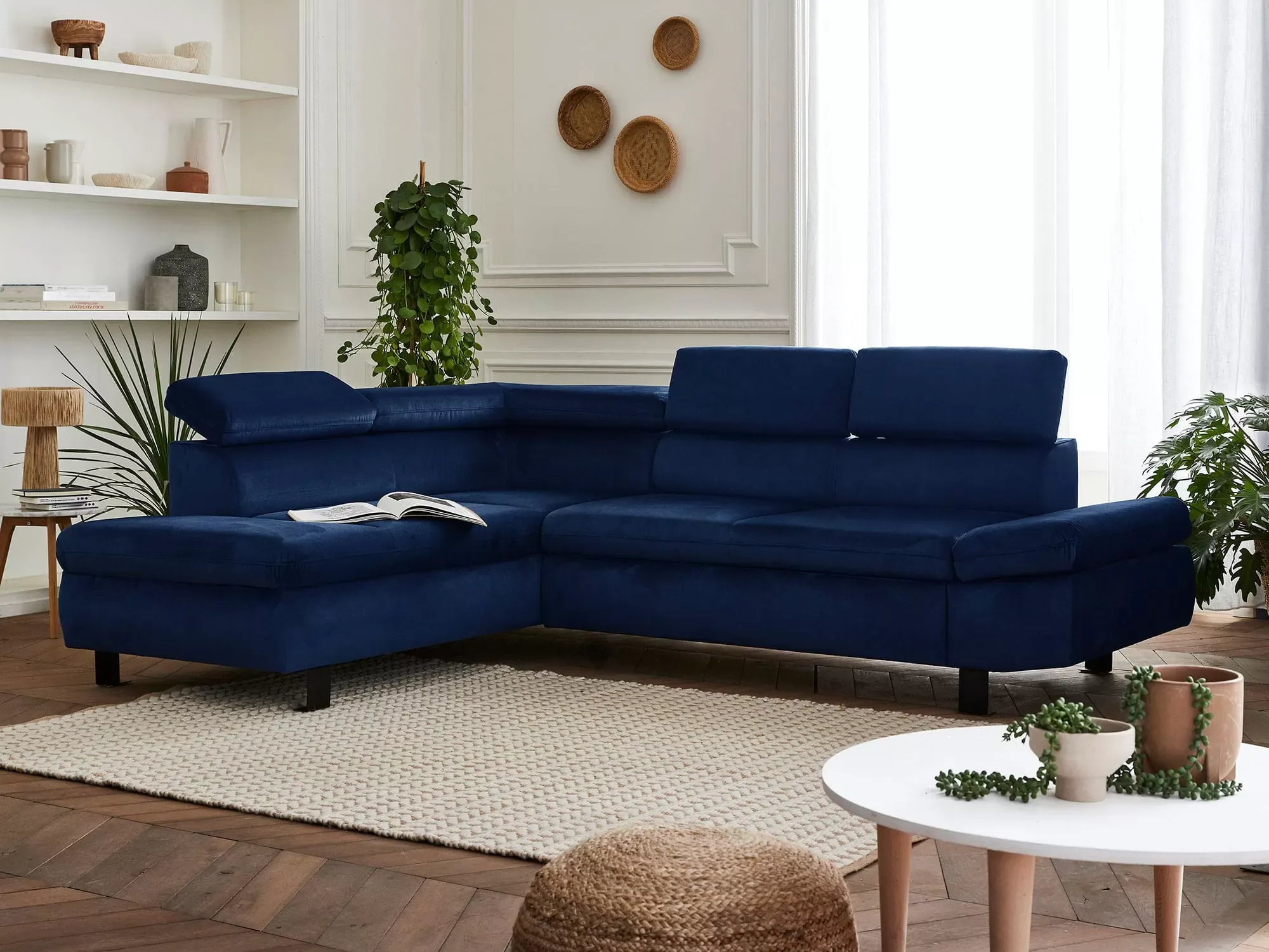 Illustration numéro 2 du produit Canapé d'angle gauche convertible 5 places en velours bleu nuit