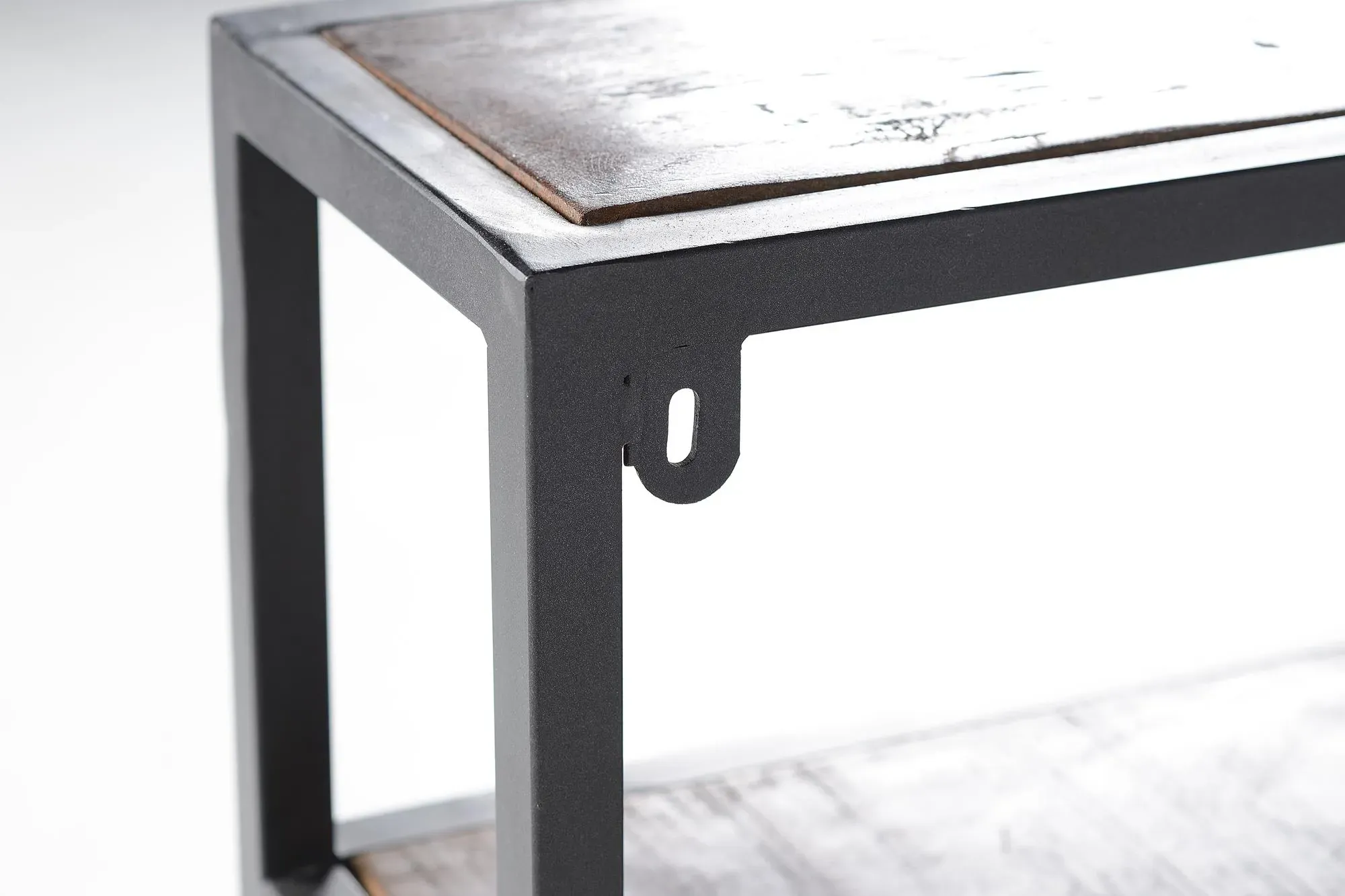 Illustration numéro 2 du produit Étagère suspendue en bois de manguier naturel