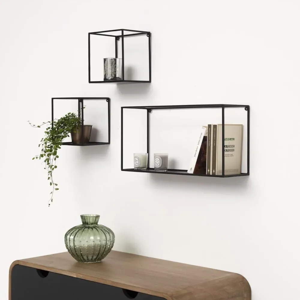 Illustration numéro 2 du produit Etagère murale en métal noir (lot de 3)
