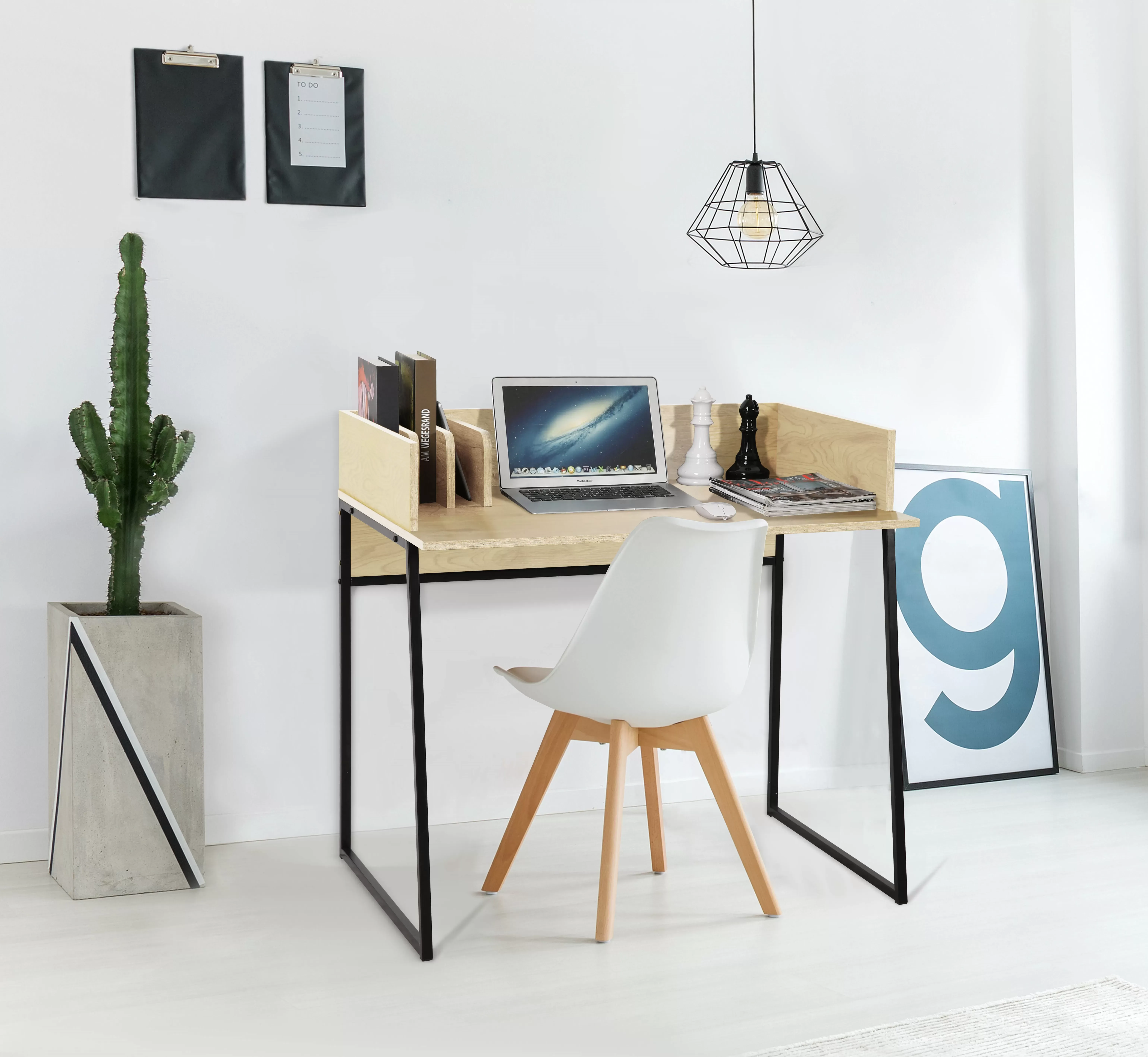 Illustration numéro 2 du produit Bureau en métal et bois crème