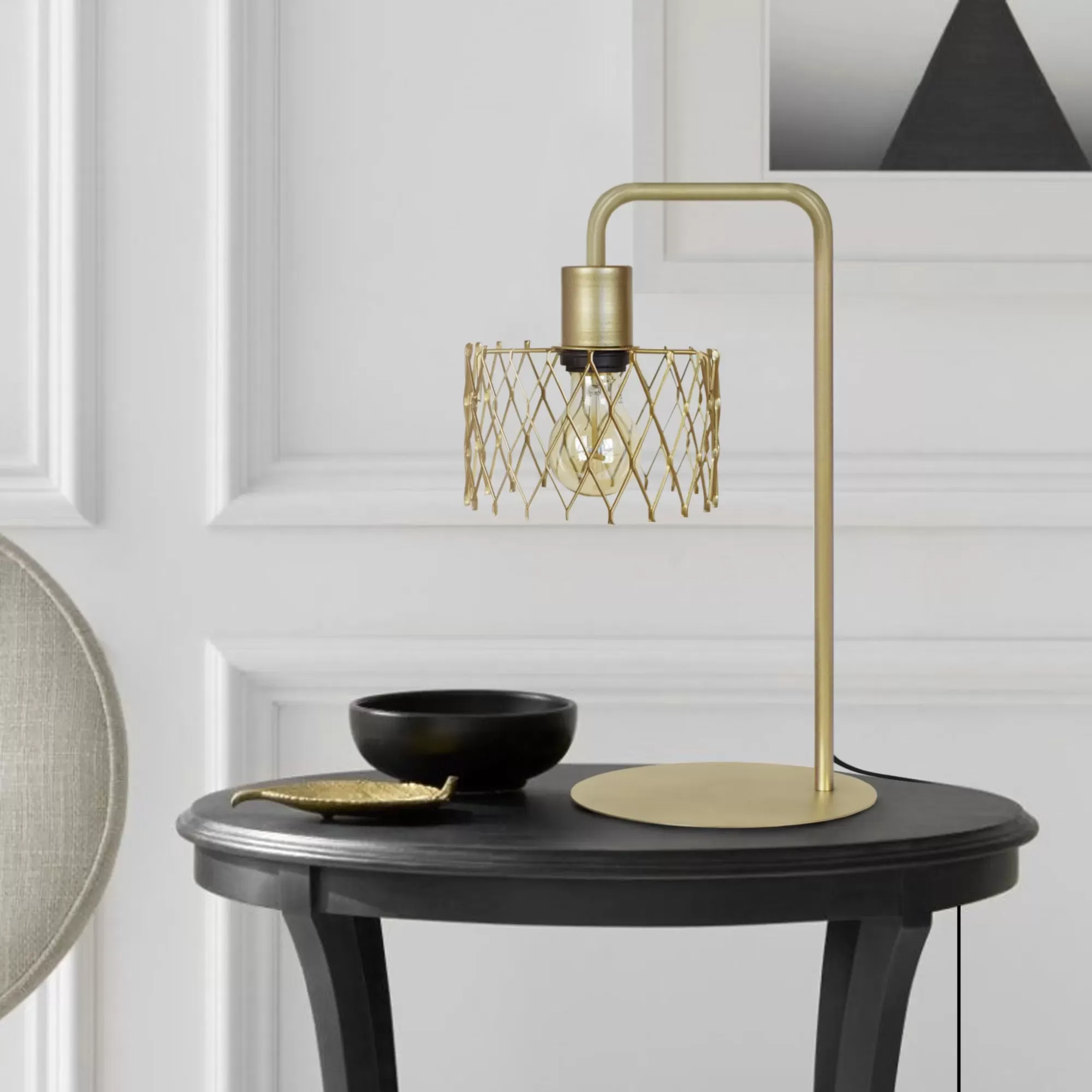 Illustration numéro 2 du produit Lampe de bureau métal doré