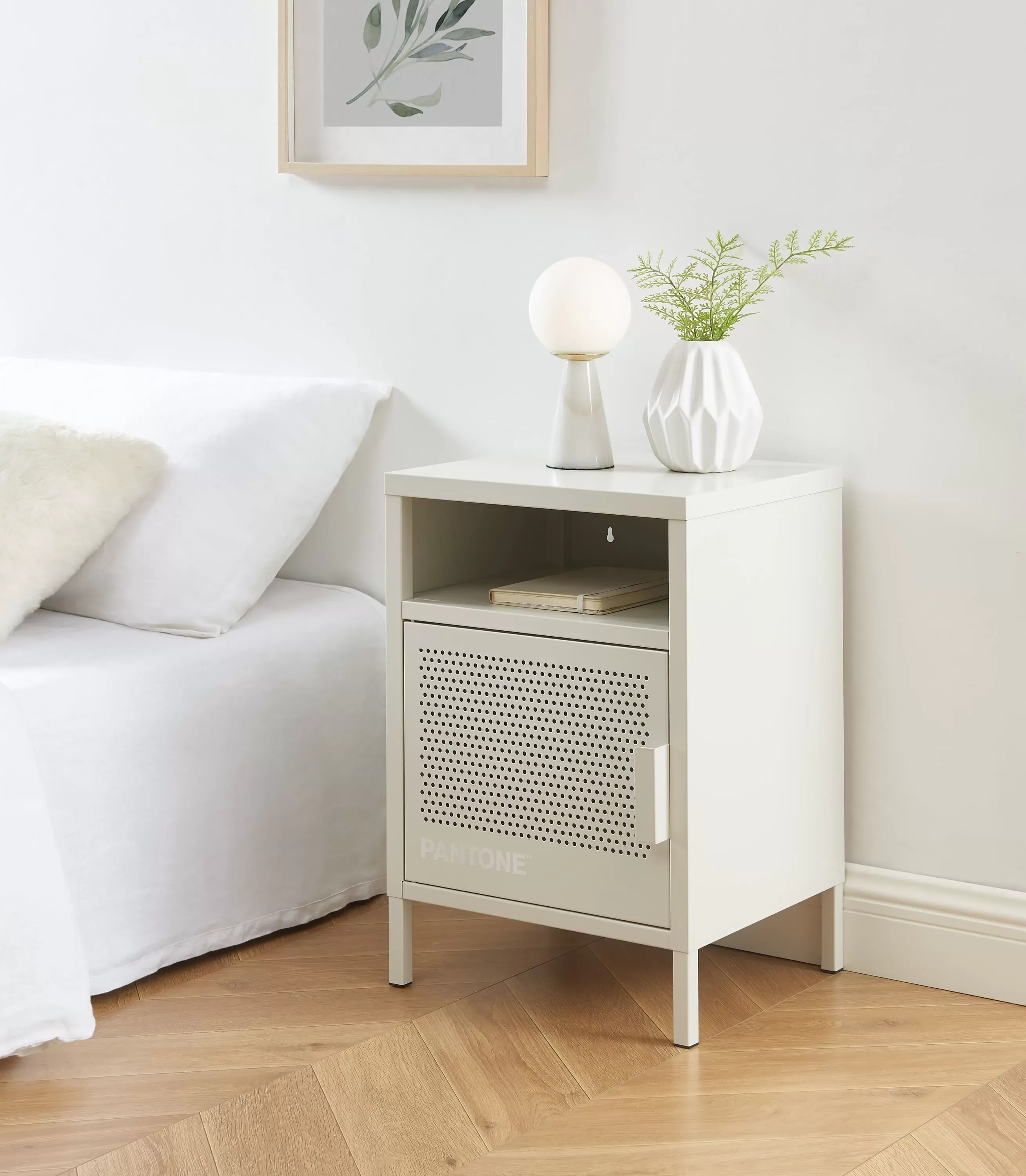 Illustration numéro 2 du produit Table de chevet métal beige sable 40cm