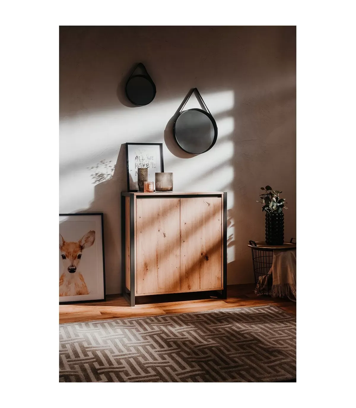 Illustration numéro 2 du produit Petit Buffet de Rangement 2 Portes L80 cm - Décor Bois Clair