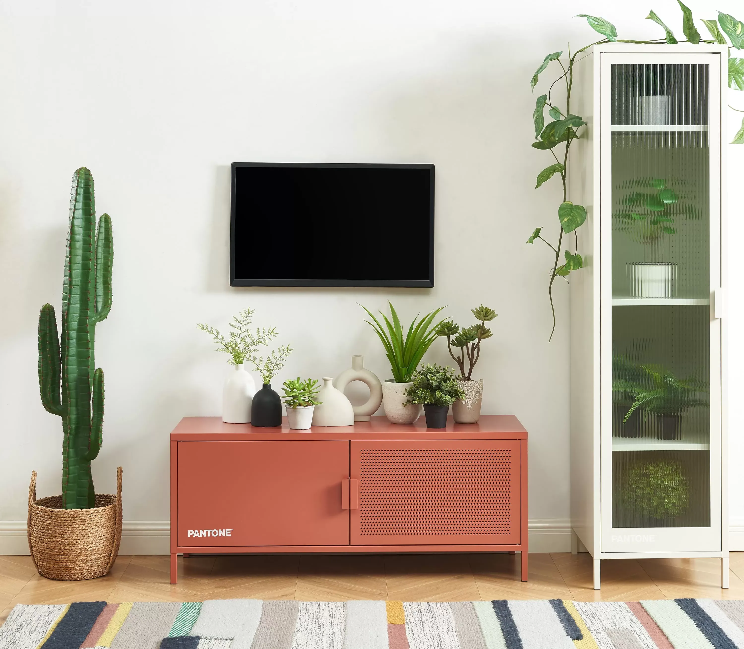 Illustration numéro 2 du produit Meuble TV terracotta 120cm