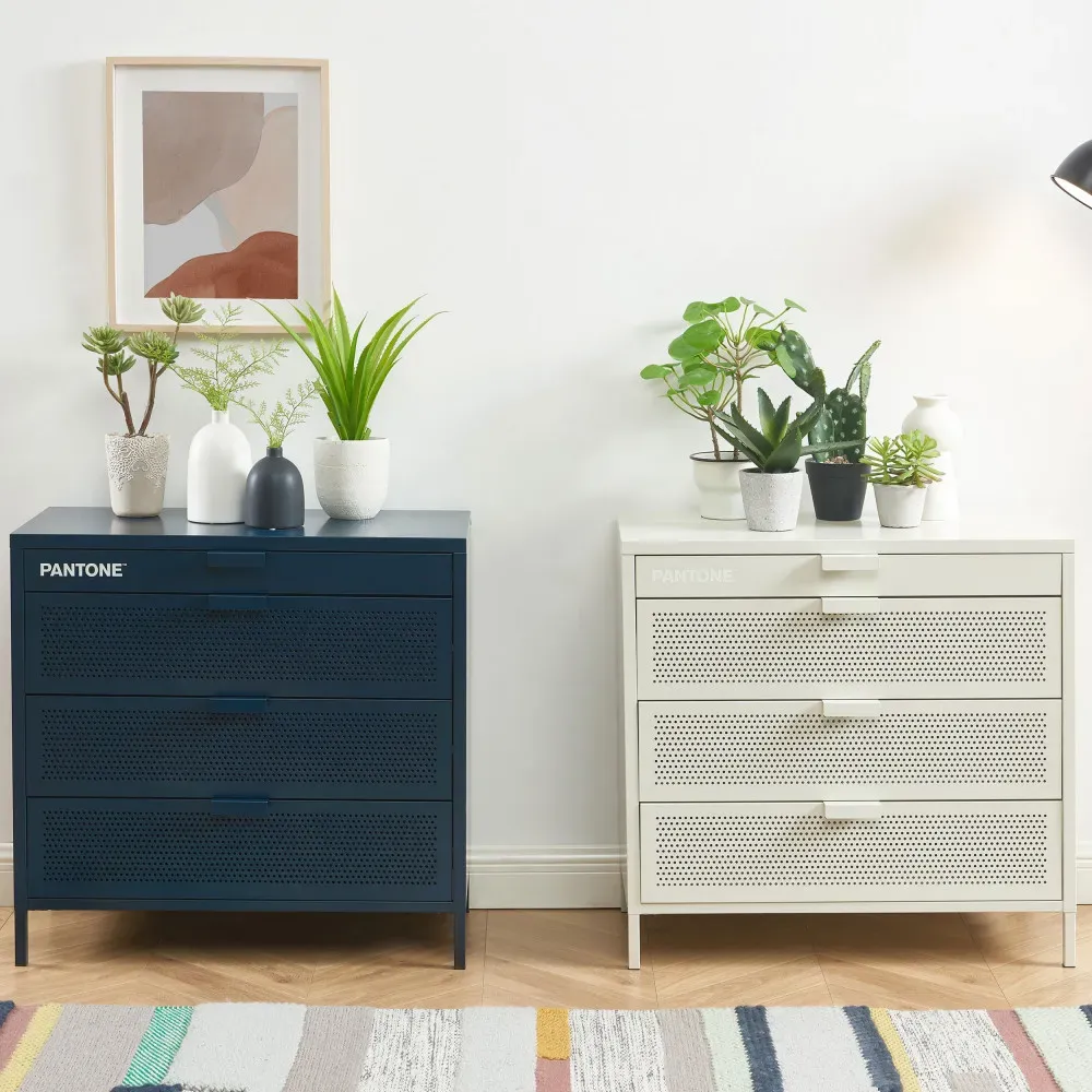 Illustration numéro 2 du produit Commode bleu nuit