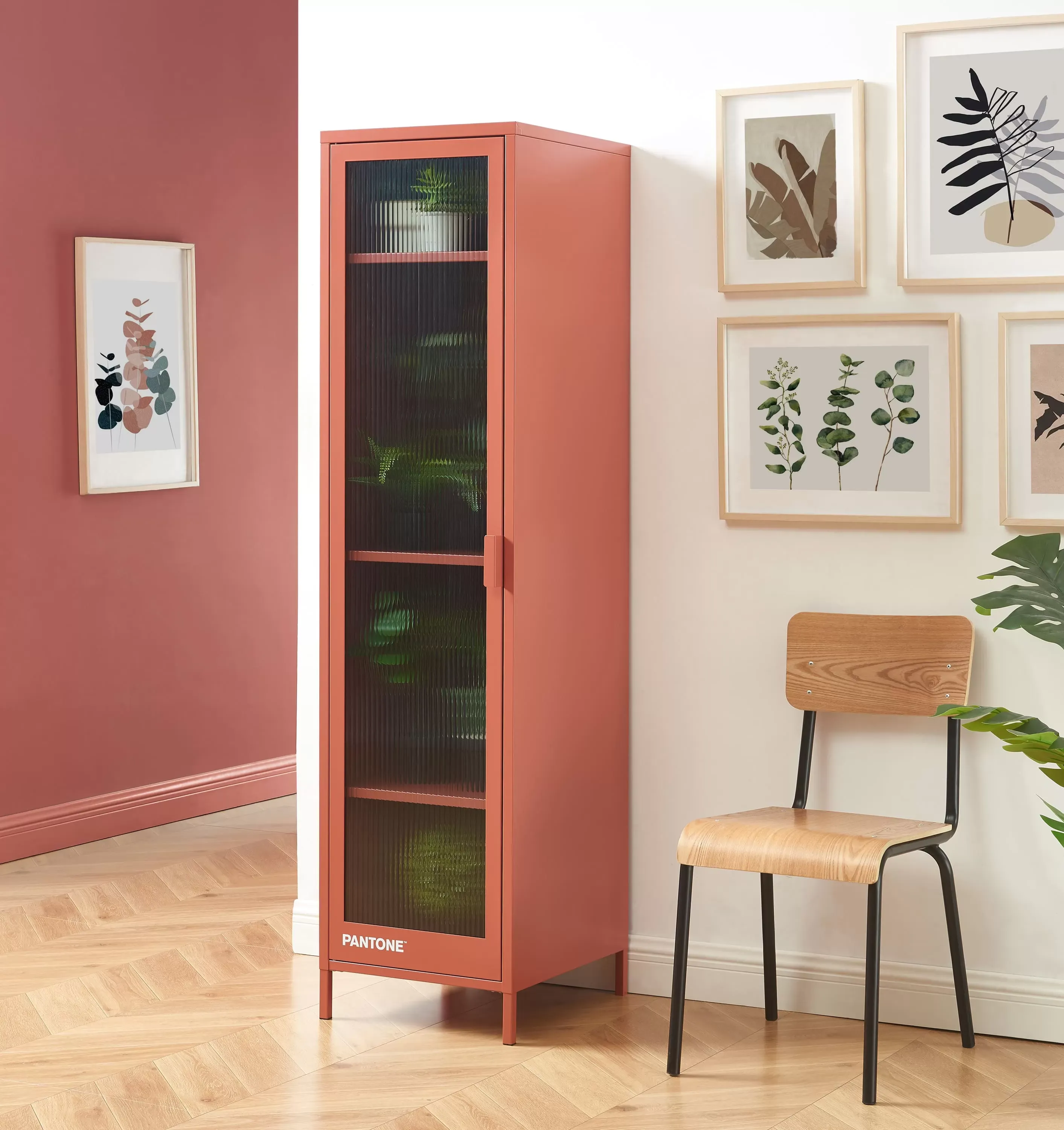 Illustration numéro 2 du produit Vestiaire terracotta porte en verre cannelé