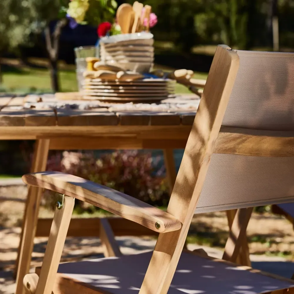 Illustration numéro 2 du produit Pack de 4 chaises pliants en bois clair et textilene beige