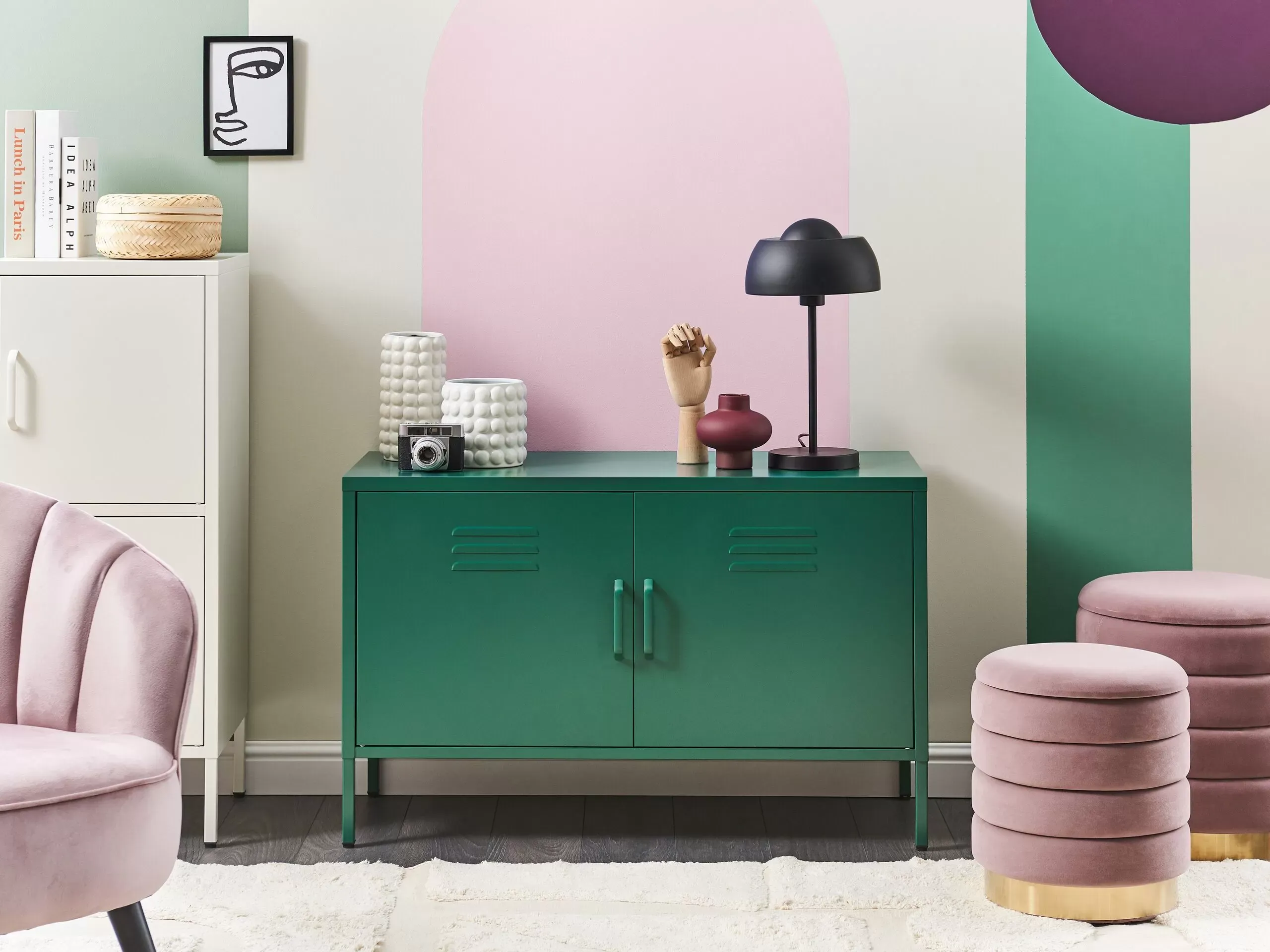 Illustration numéro 2 du produit Meuble de rangement métal vert