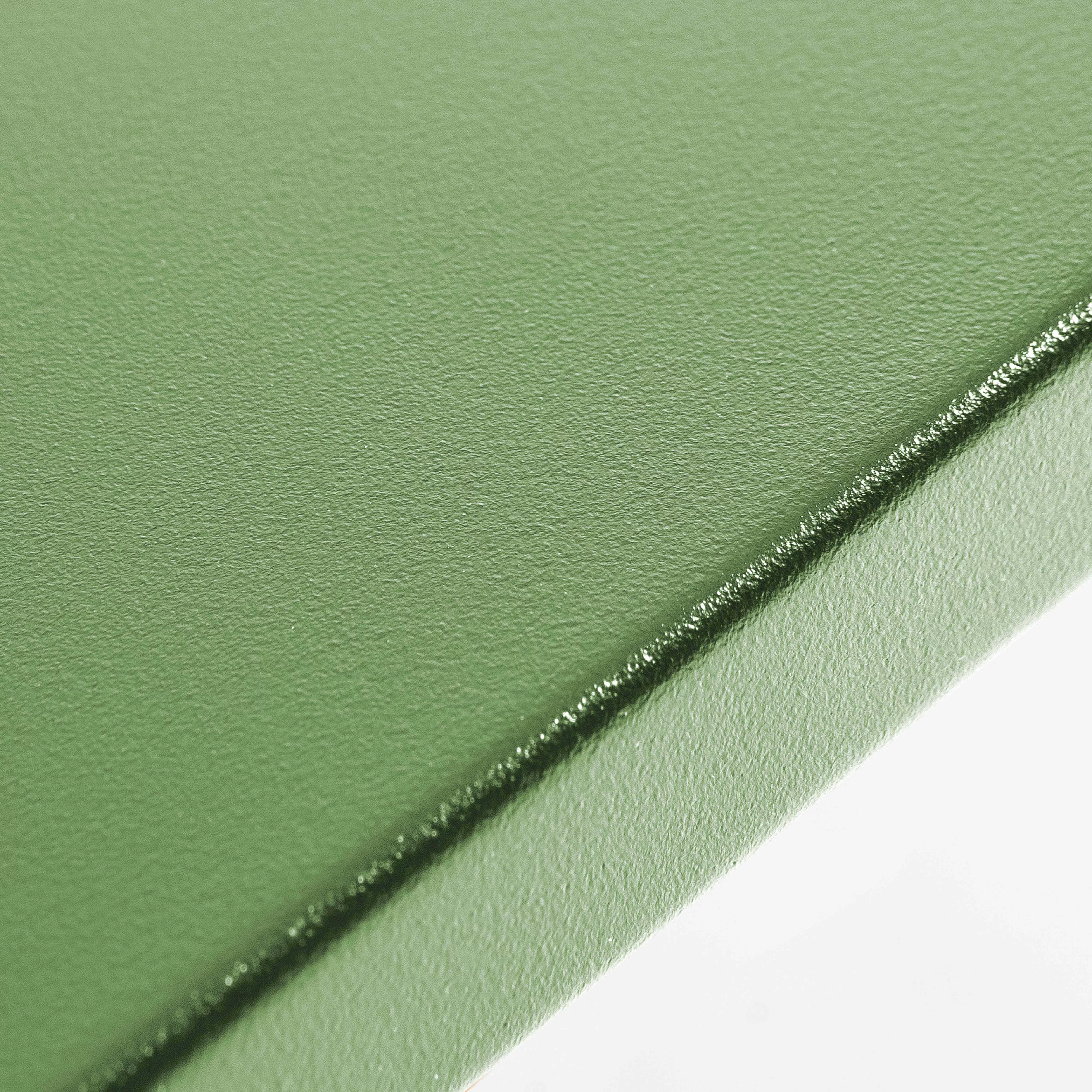 Illustration numéro 2 du produit Ensemble table haute et 4 chaises de bar en métal vert cactus