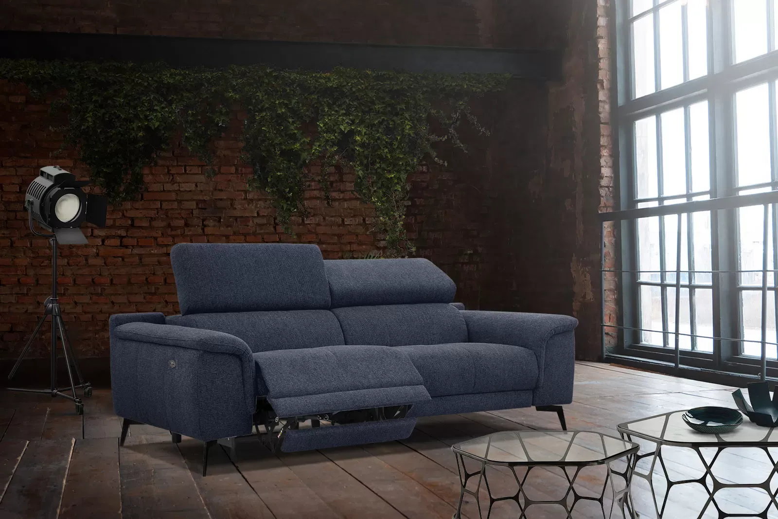 Illustration numéro 2 du produit Canapé 3 places avec 1 fonction relax et appuie-tête réglables, bleu