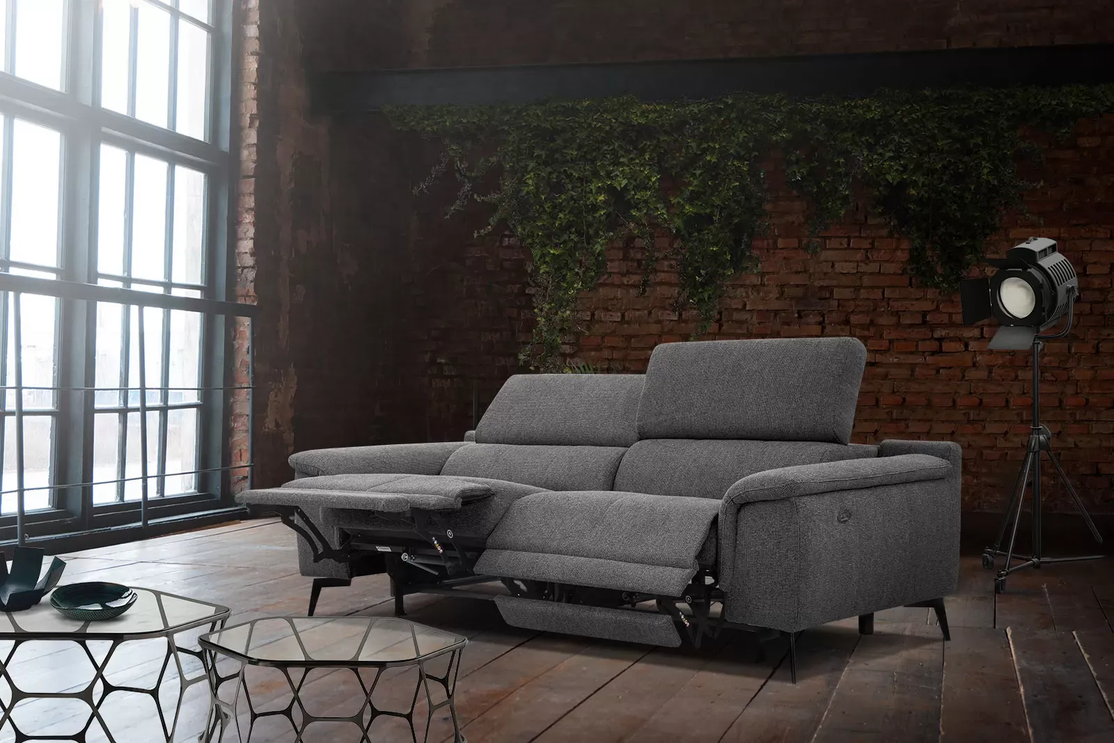 Illustration numéro 2 du produit Canapé 3 places avec 2 fonctions de relaxation, gris