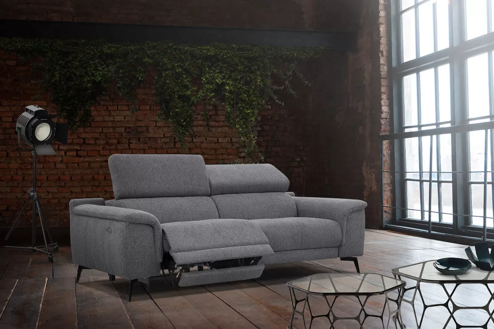 Illustration numéro 2 du produit Canapé 3 places avec 1 fonction relax et appuie-tête réglables, gris