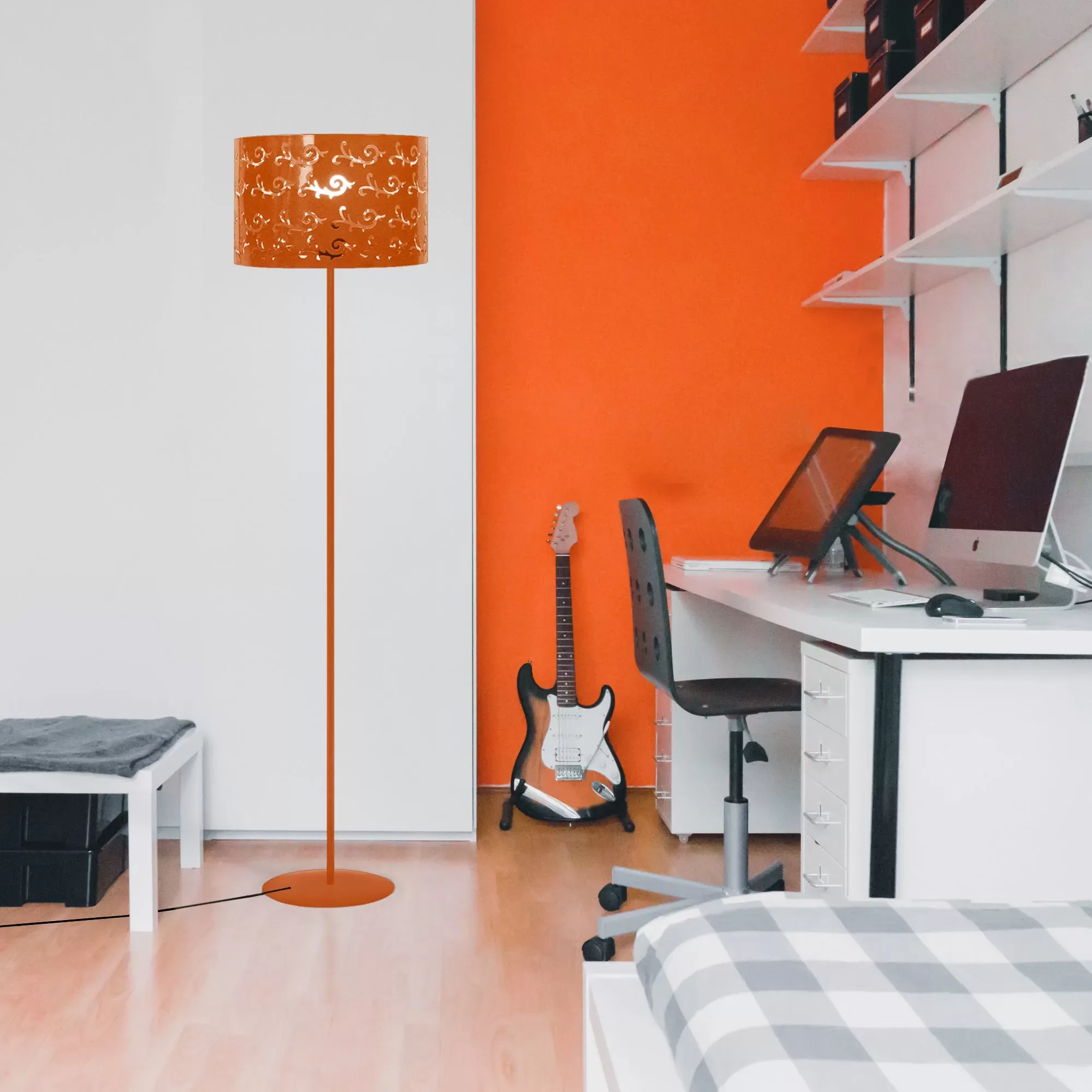 Illustration numéro 2 du produit Lampadaire  métal,Orange ,H160xD30xP30cm