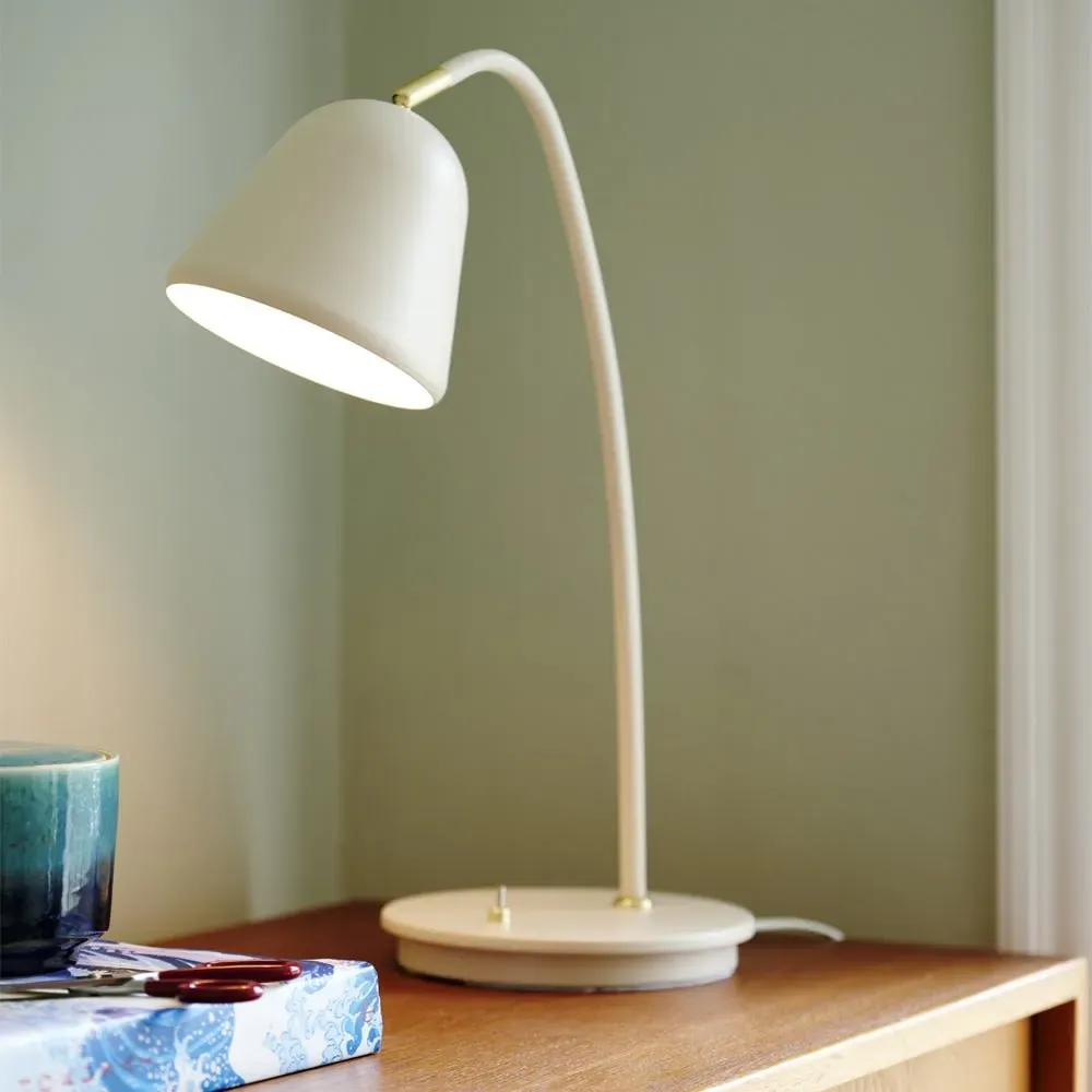 Illustration numéro 2 du produit Lampe de table vintage beige avec détails en laiton