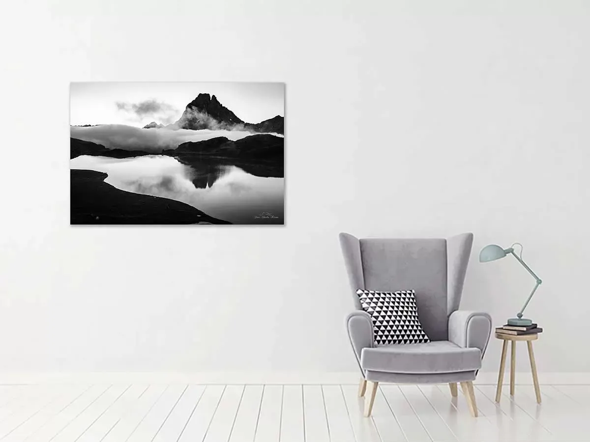 Illustration numéro 2 du produit Tableau noir et blanc pic du midi d'ossau toile imprimée 120x80 cm