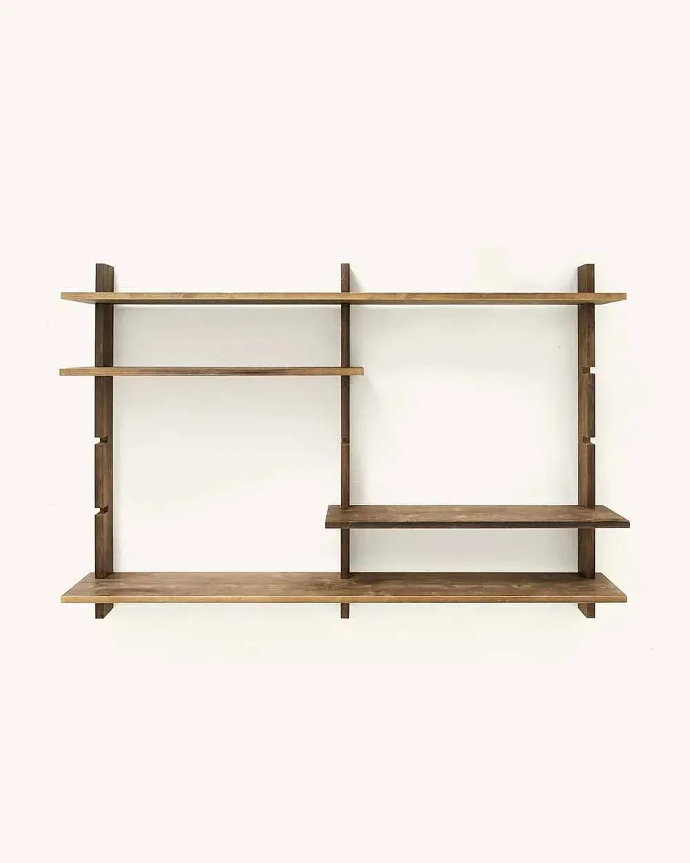 Illustration numéro 2 du produit Etagère modulaire en bois marron