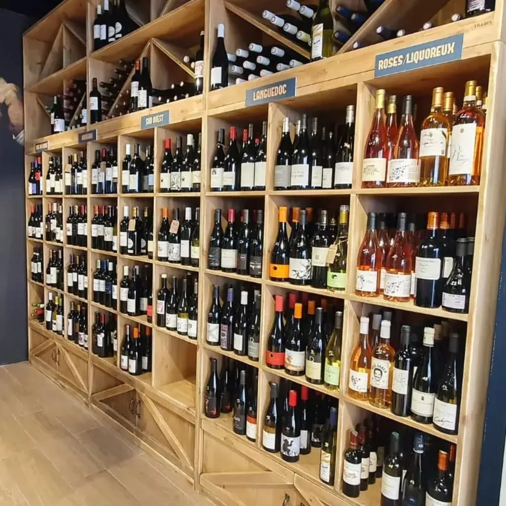 Illustration numéro 2 du produit Étagère 12 casiers L119 cm et rangement bois massif