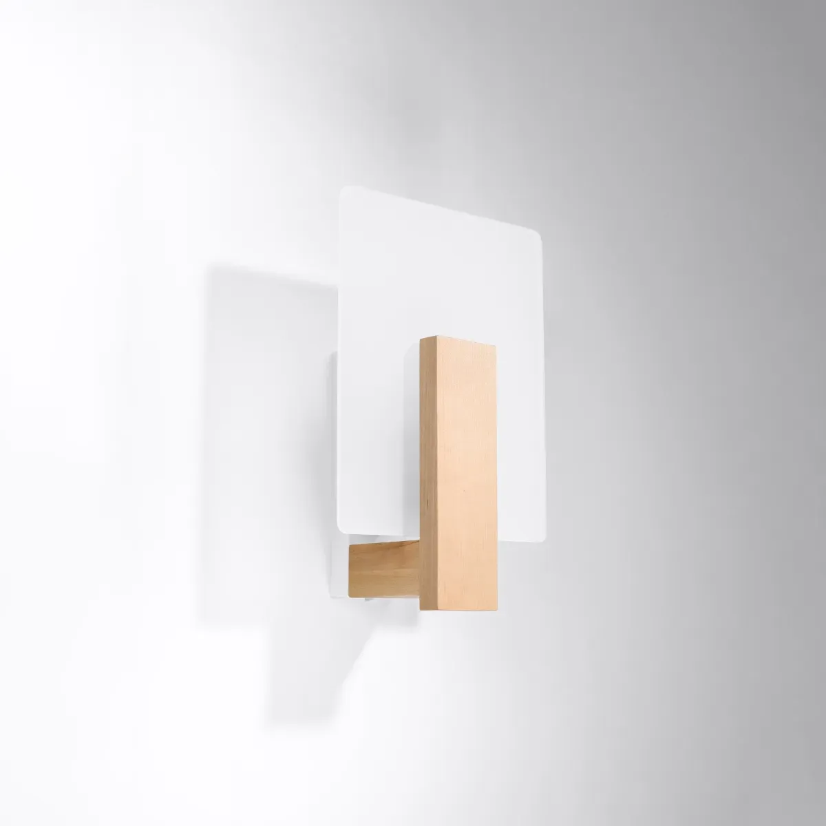 Illustration numéro 2 du produit Applique bois/verre bois H 31 cm