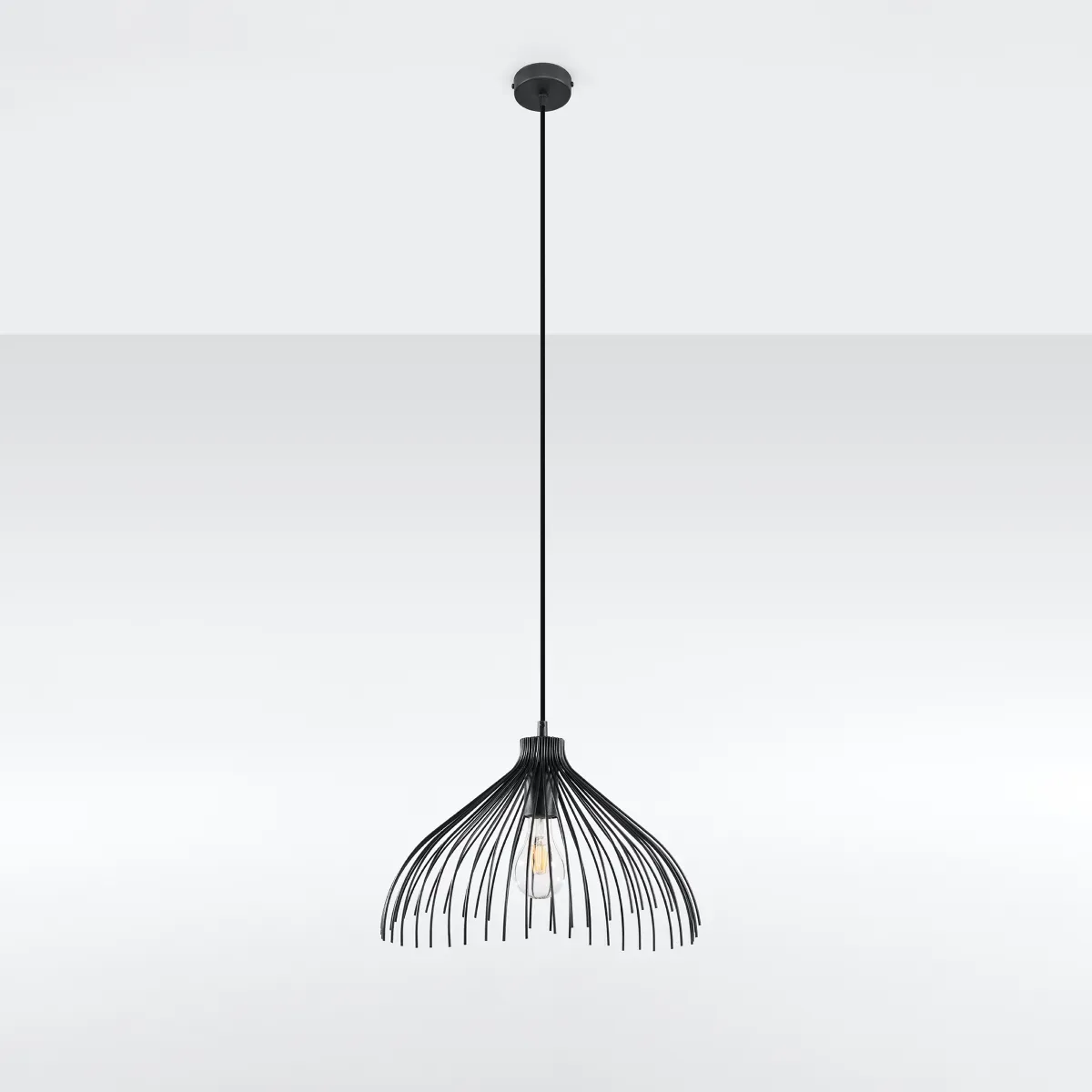 Illustration numéro 2 du produit Suspension conique en métal, noir L: 40cm