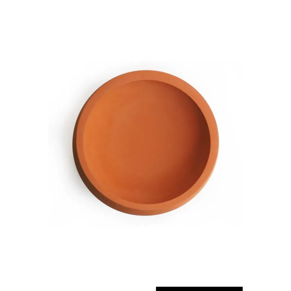 Illustration numéro 2 du produit Petit videpoche en béton naturel teinté terracotta