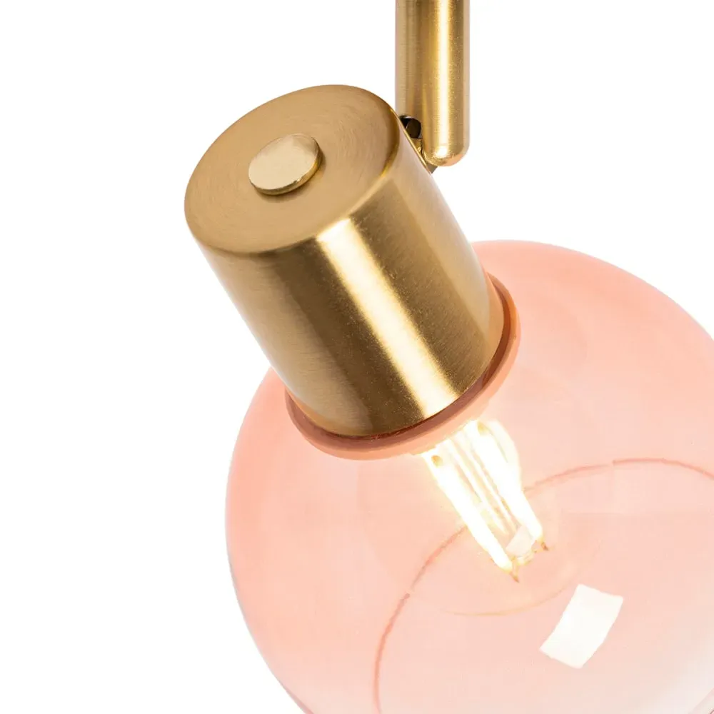 Illustration numéro 2 du produit Spot murale en acier rose