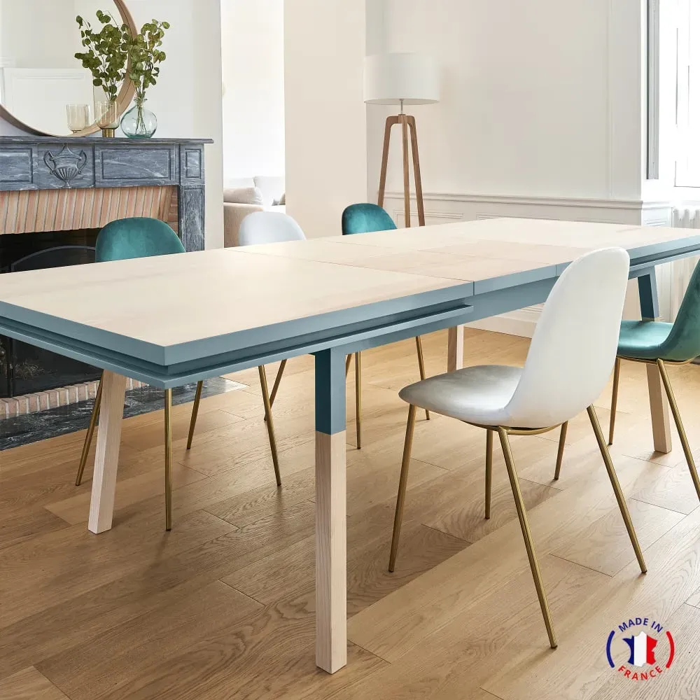 Illustration numéro 2 du produit Table 220x120 cm en frêne massif, 2 rallonges bleu briac