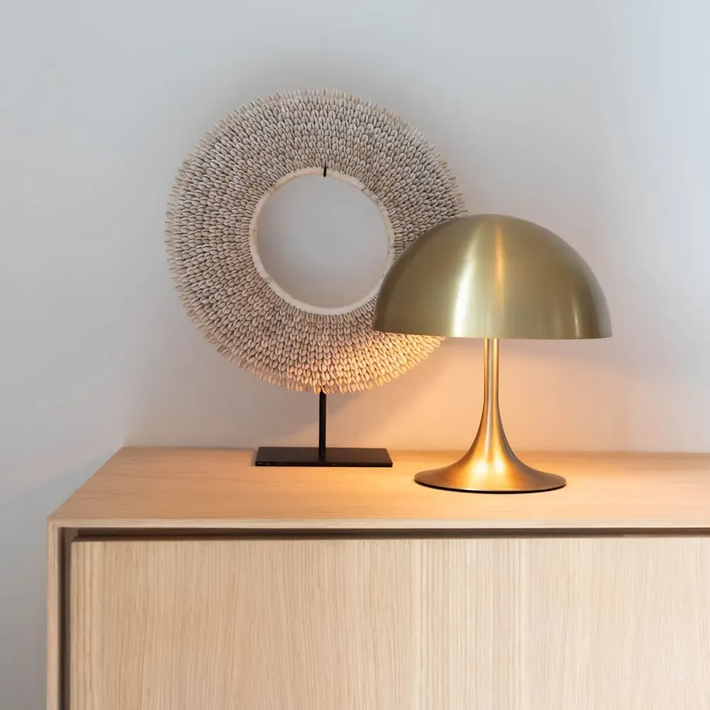 Illustration numéro 2 du produit Lampe de table industriellement à la hauteur d'or 28 cm en métal