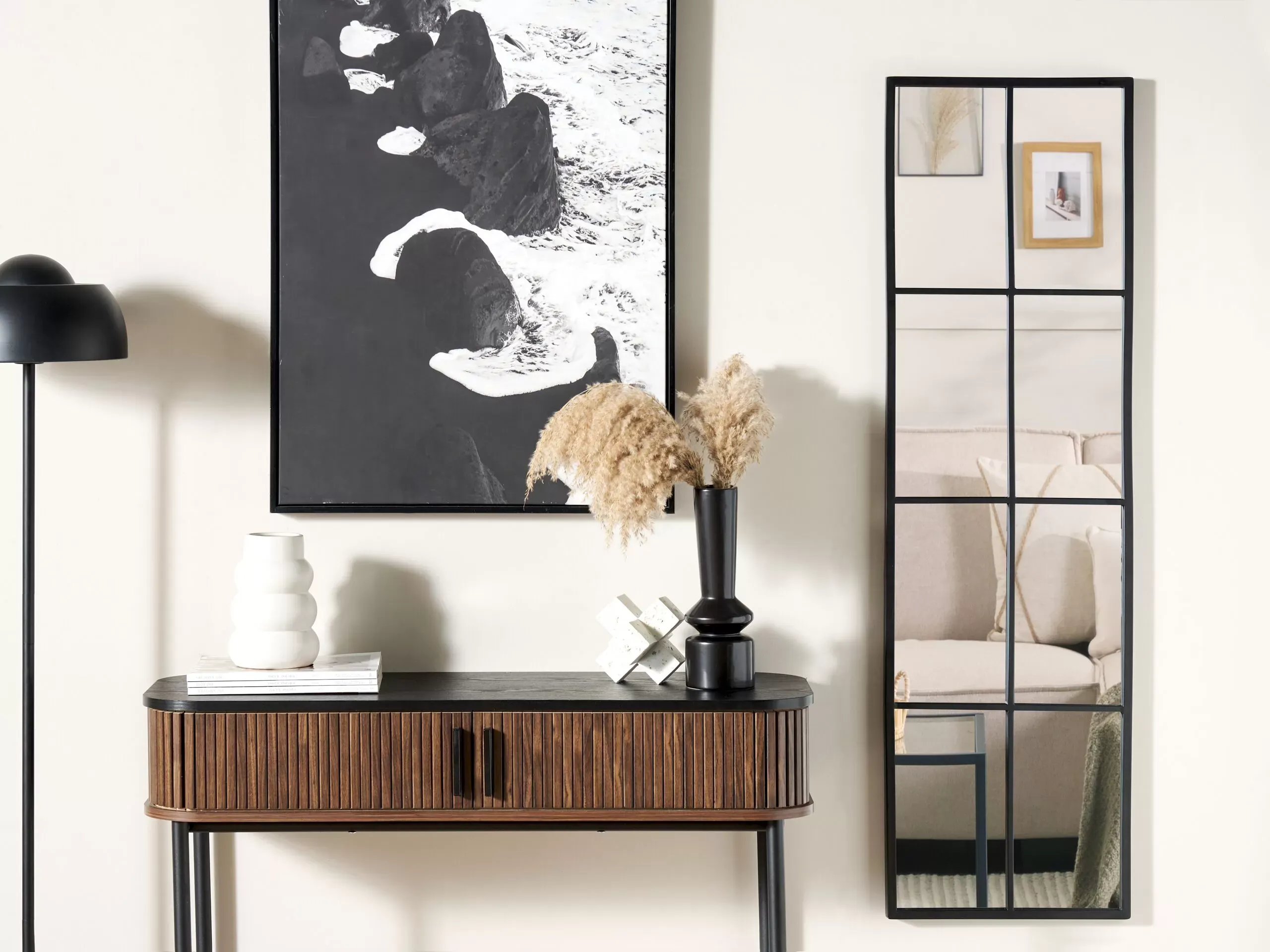 Illustration numéro 2 du produit Miroir en métal noir 132x38