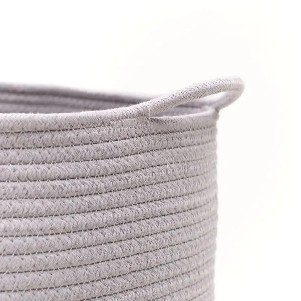 Illustration numéro 2 du produit Panier long tressé coton uni  30x50 cm