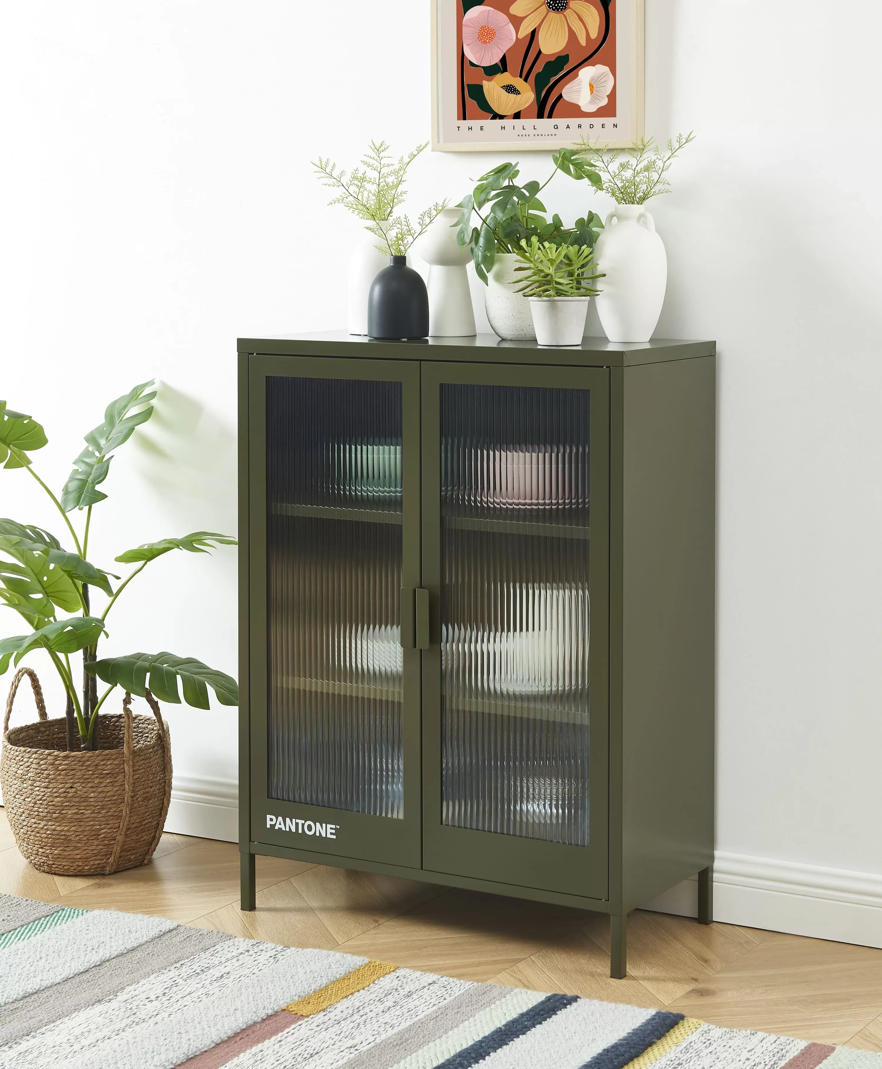 Illustration numéro 2 du produit Buffet vert olive foncé portes en verre cannelé